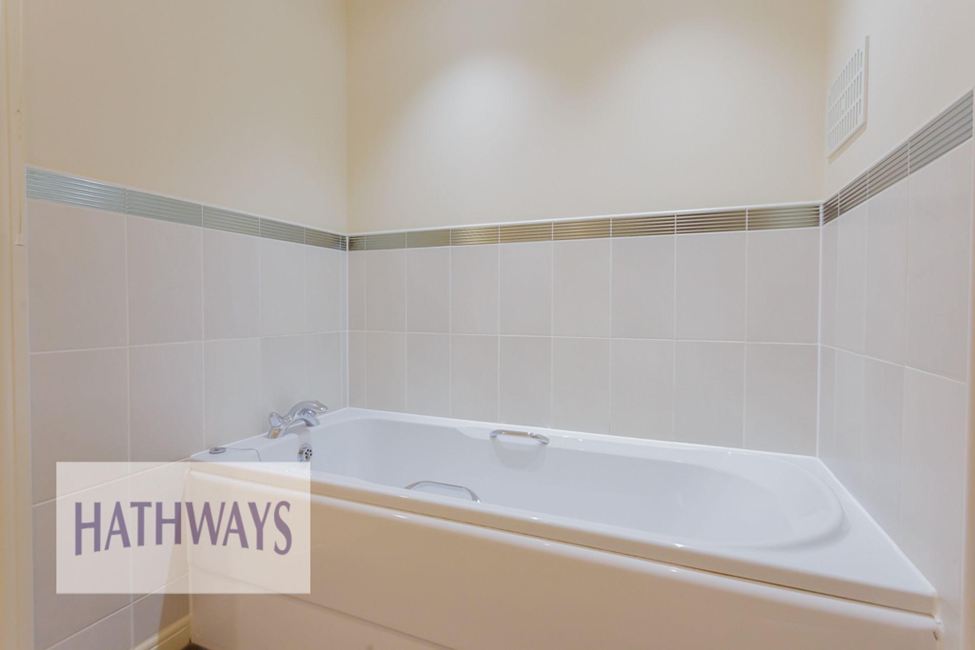 2 bed flat for sale in Flavius Close, Newport  - Property Image 23