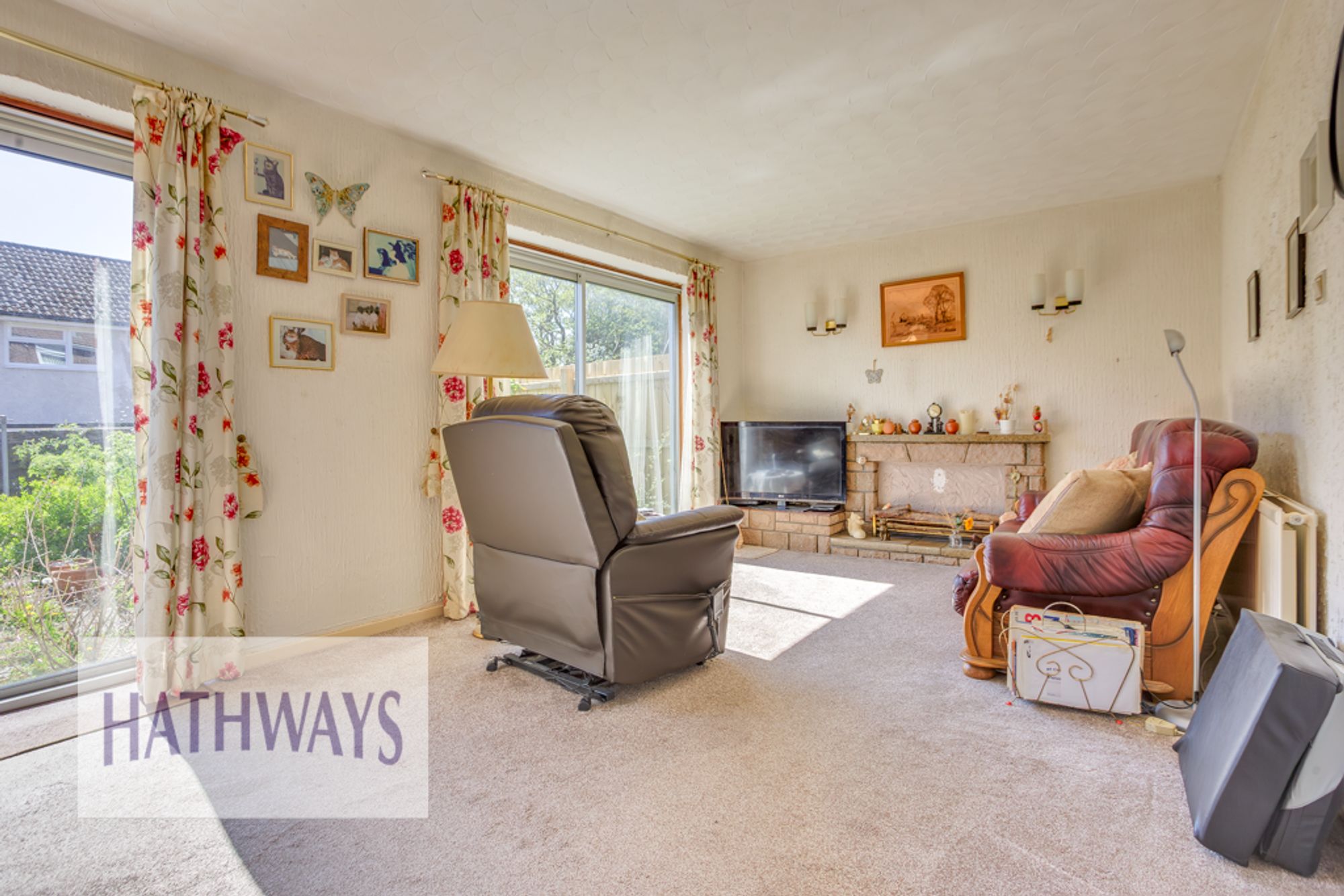 3 bed mid-terraced house for sale in Brookside, Cwmbran  - Property Image 11