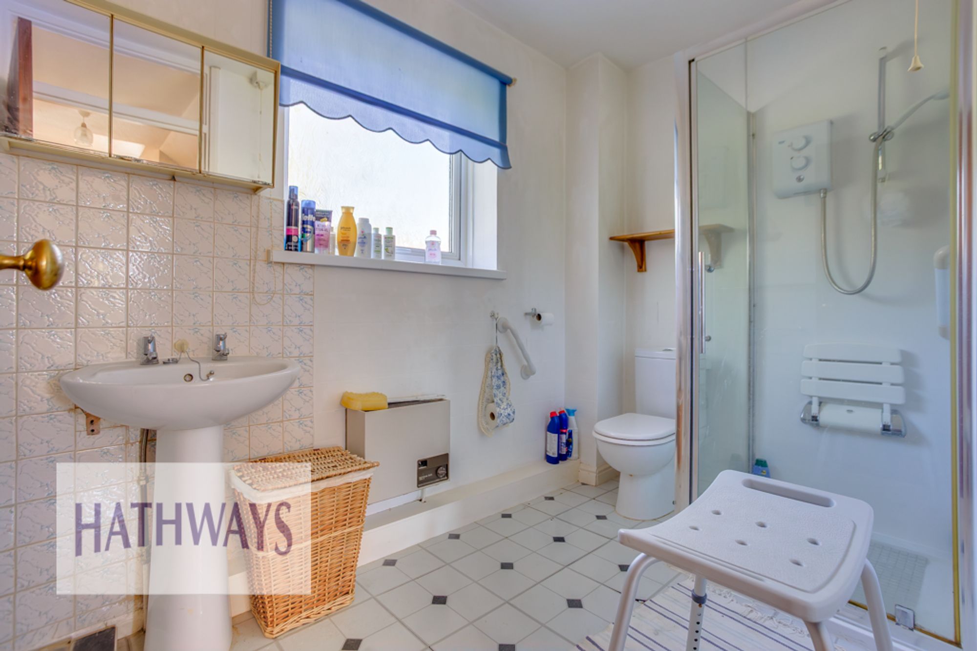 3 bed mid-terraced house for sale in Brookside, Cwmbran  - Property Image 27