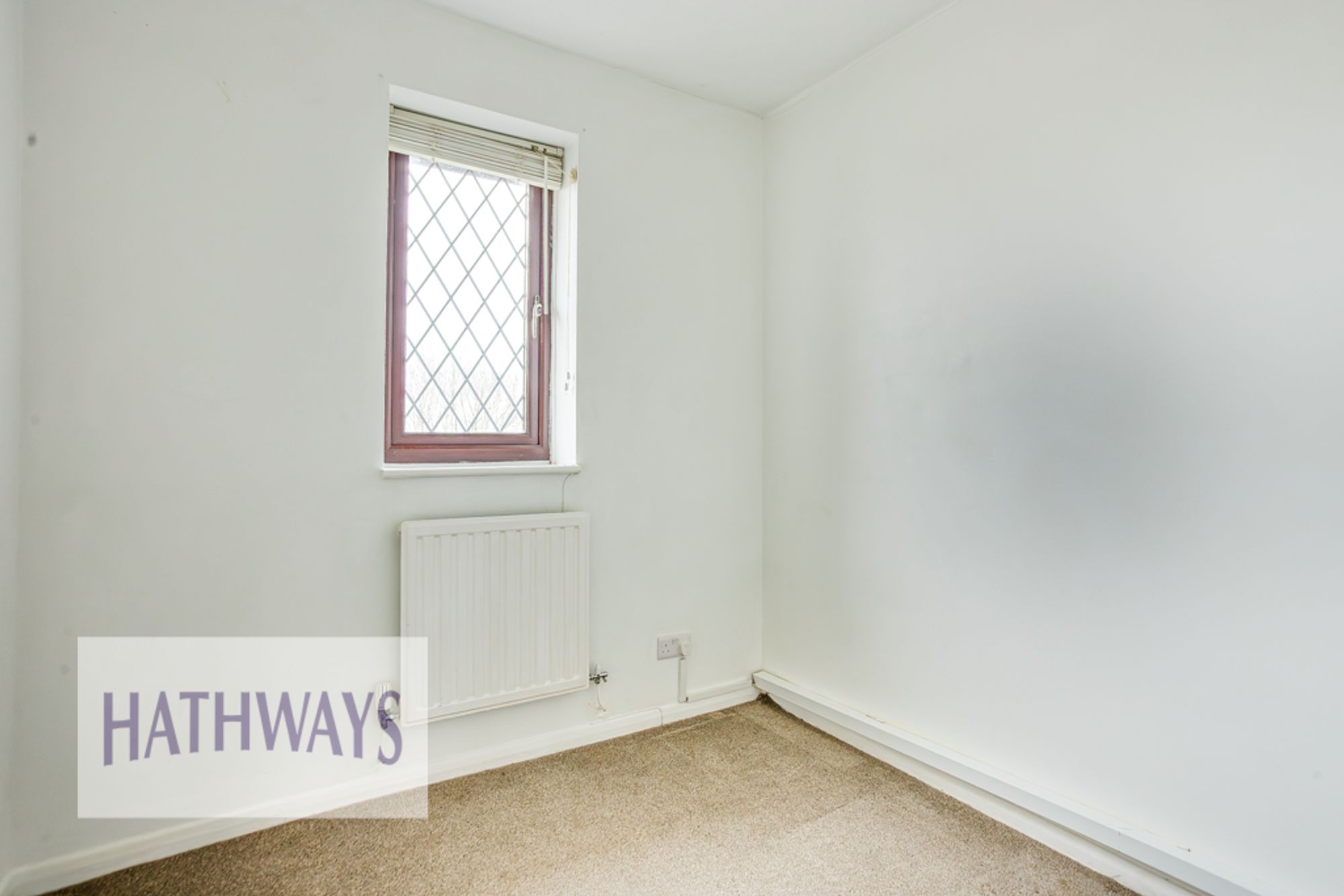 3 bed terraced house to rent in Hawkes Ridge, Cwmbran 18