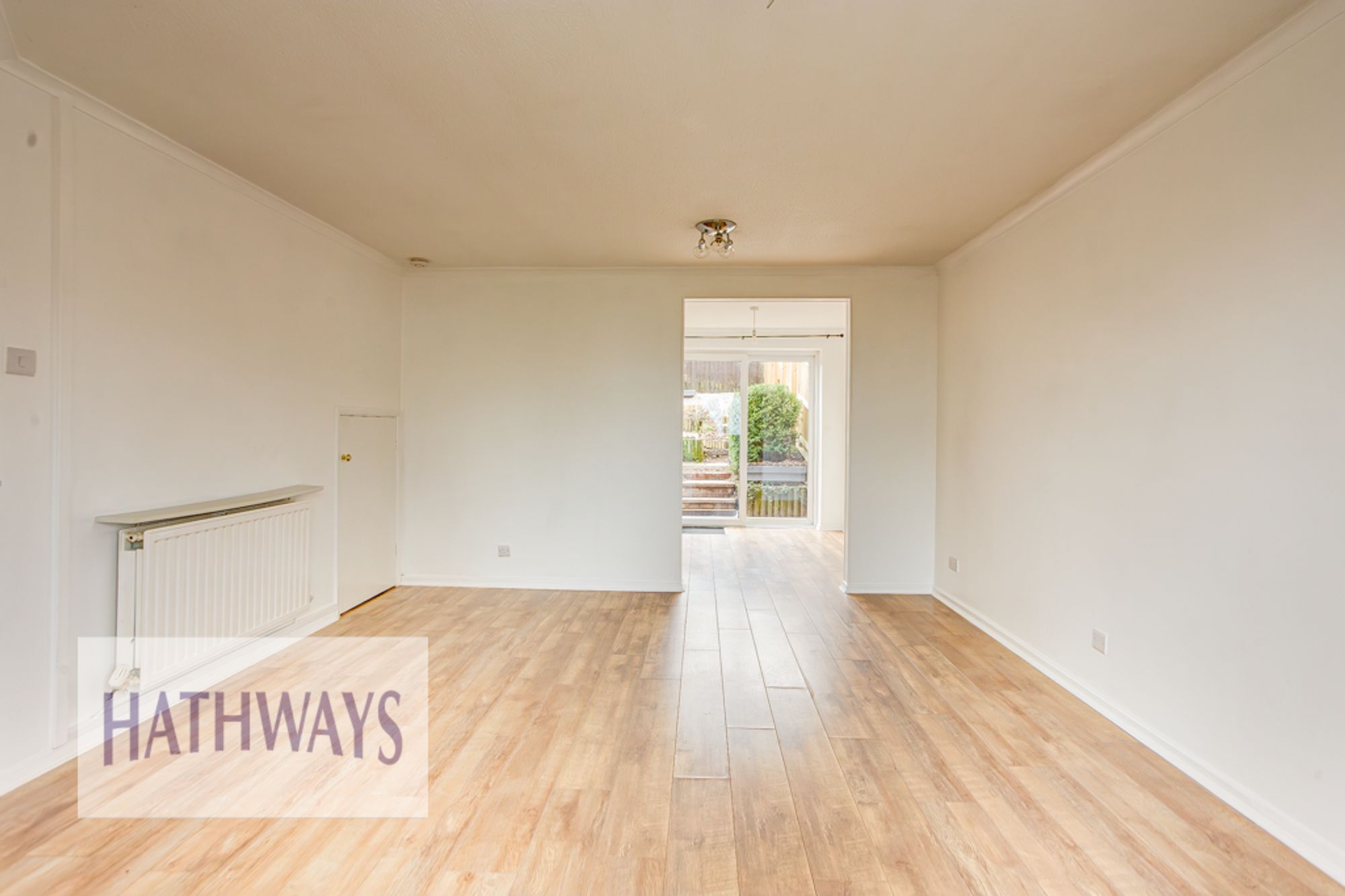 3 bed terraced house to rent in Hawkes Ridge, Cwmbran  - Property Image 8