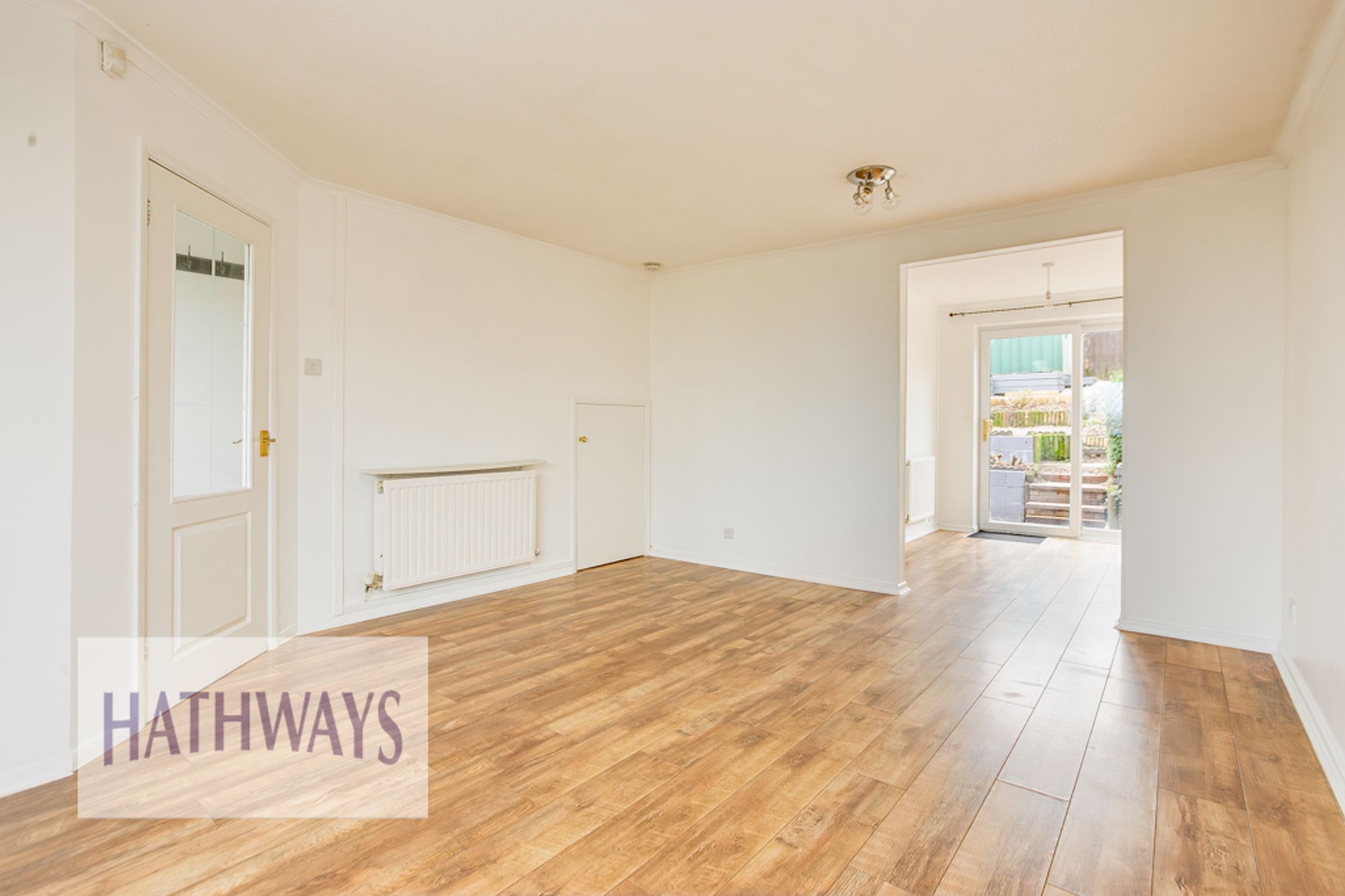 3 bed terraced house to rent in Hawkes Ridge, Cwmbran  - Property Image 7