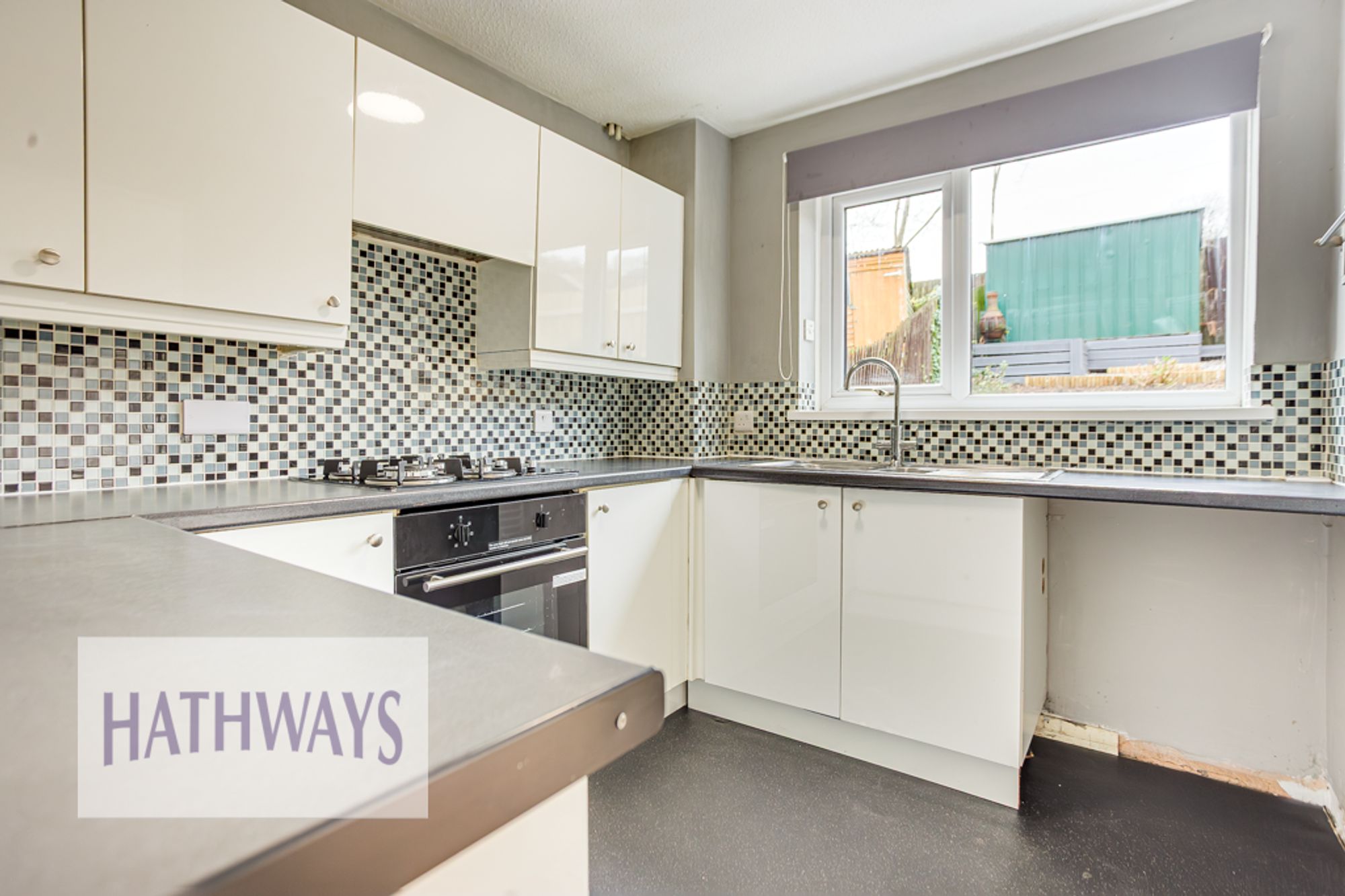 3 bed terraced house to rent in Hawkes Ridge, Cwmbran  - Property Image 4
