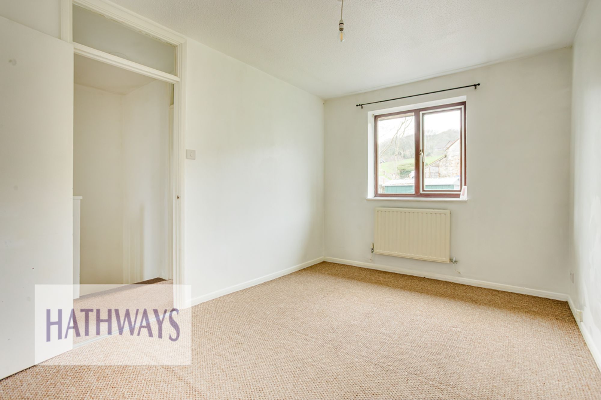 3 bed terraced house to rent in Hawkes Ridge, Cwmbran 12