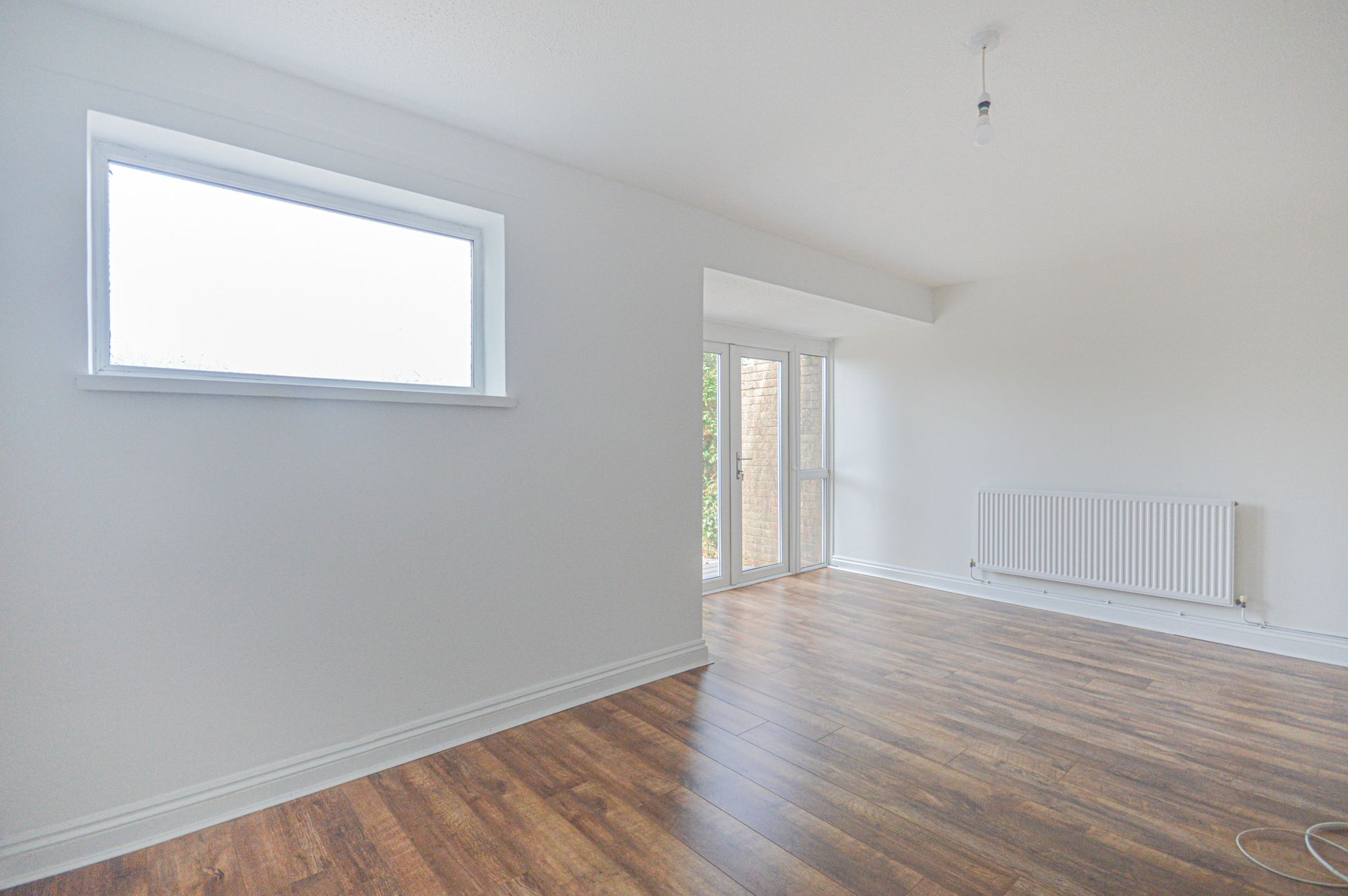 2 bed terraced house to rent in Steepfield, Cwmbran 3