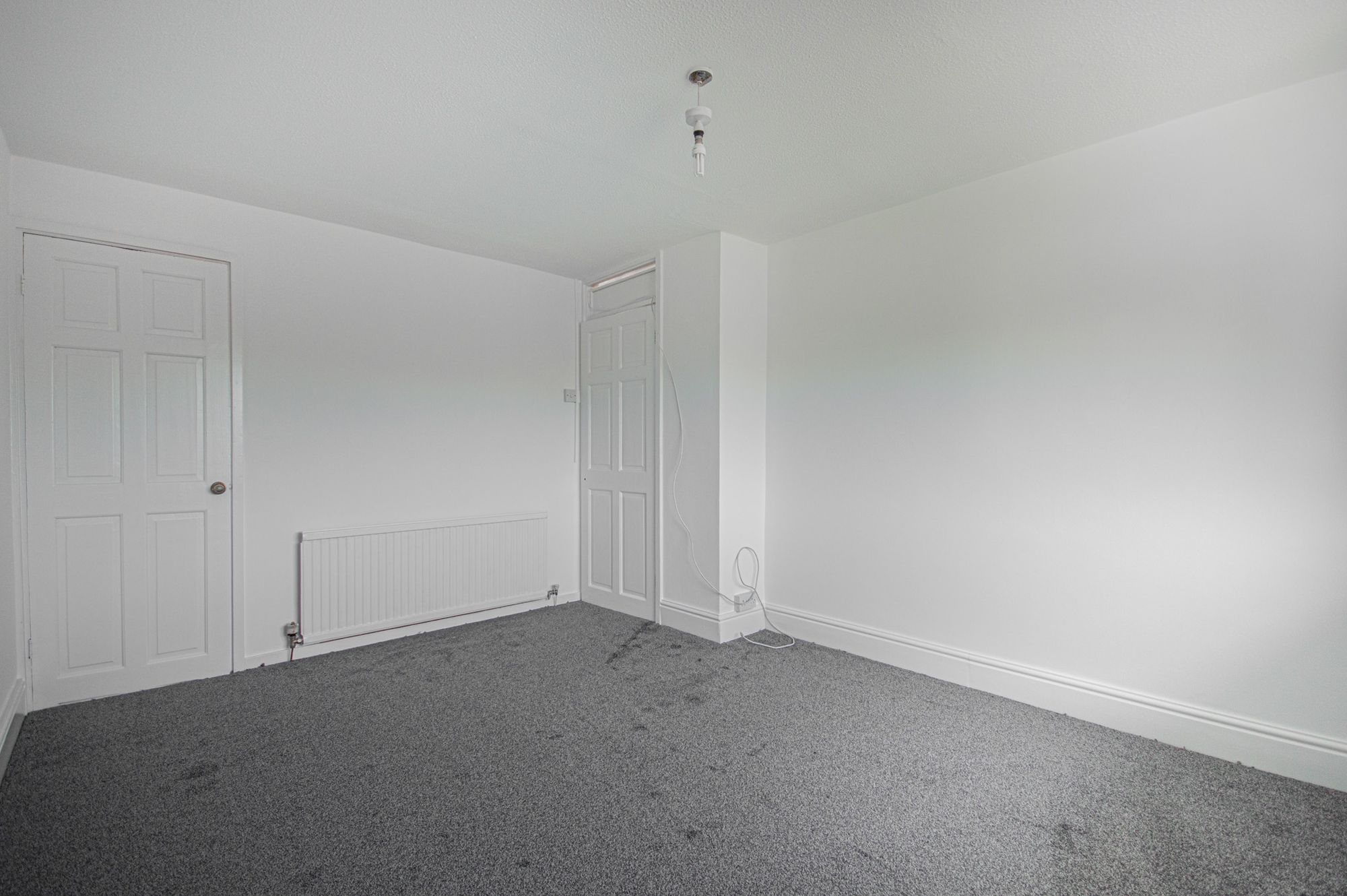 2 bed terraced house to rent in Steepfield, Cwmbran 11