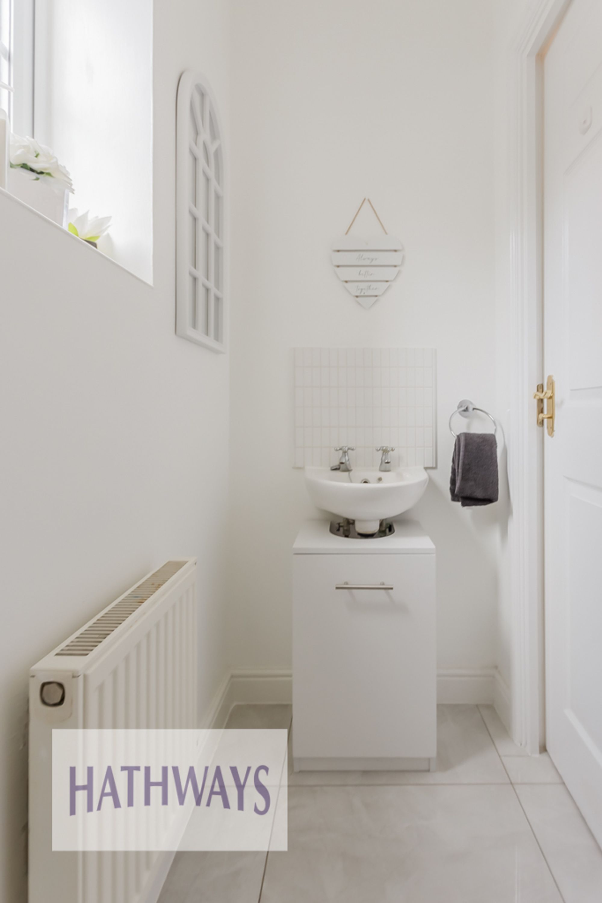 4 bed semi-detached town house for sale in Mill House Court, Cwmbran 9