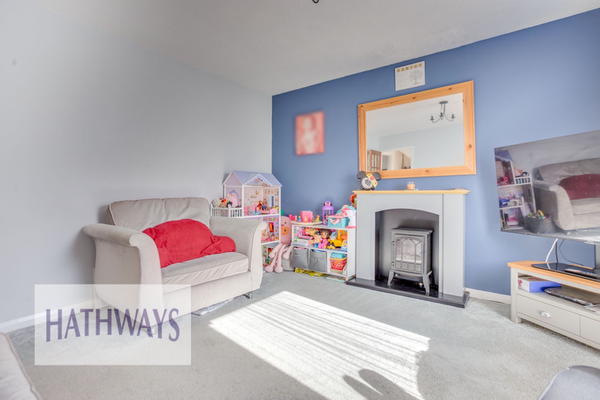 3 bed terraced house for sale in Neath Court, Cwmbran  - Property Image 6
