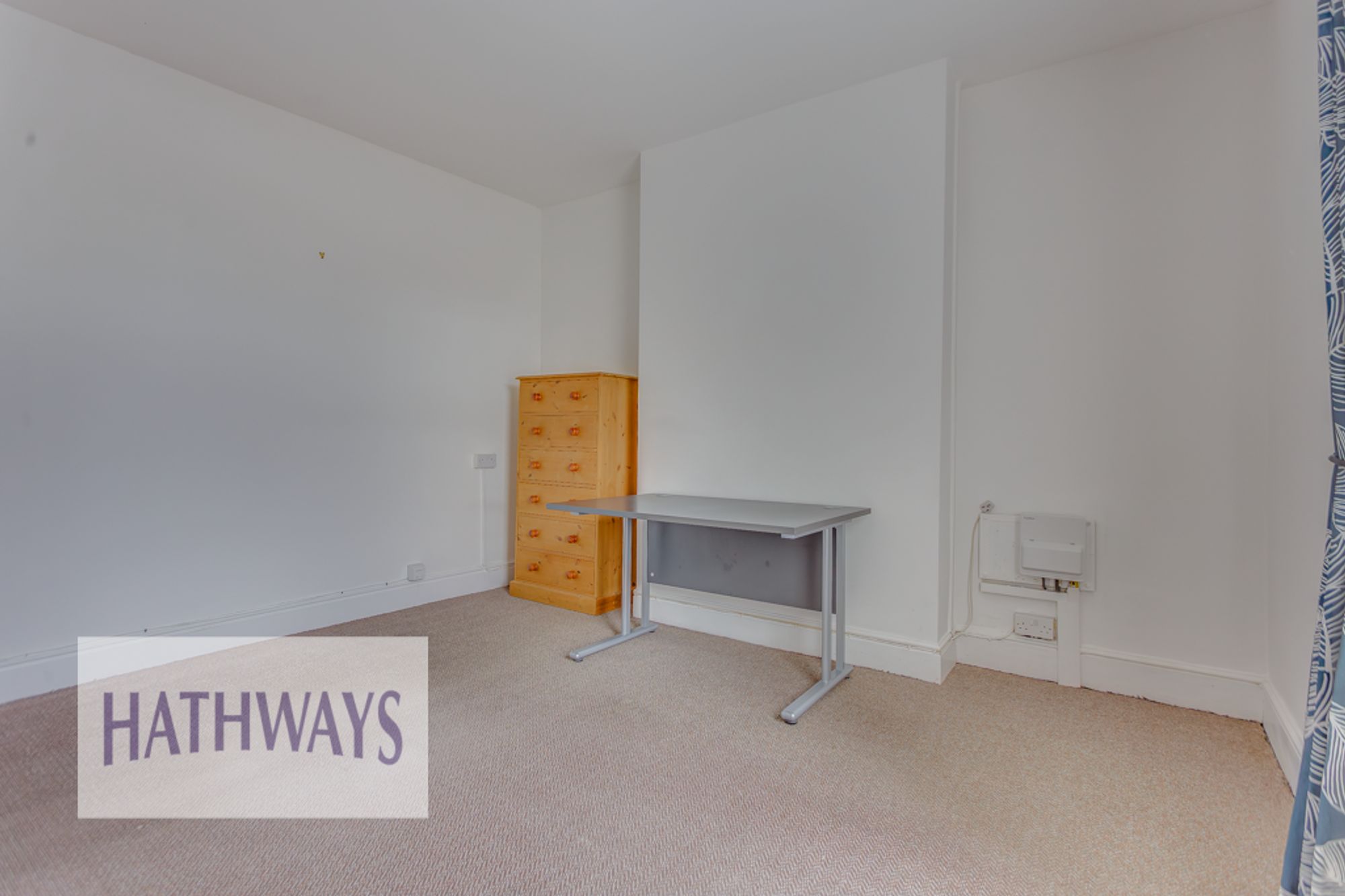 2 bed flat to rent in New Street, Cwmbran 14