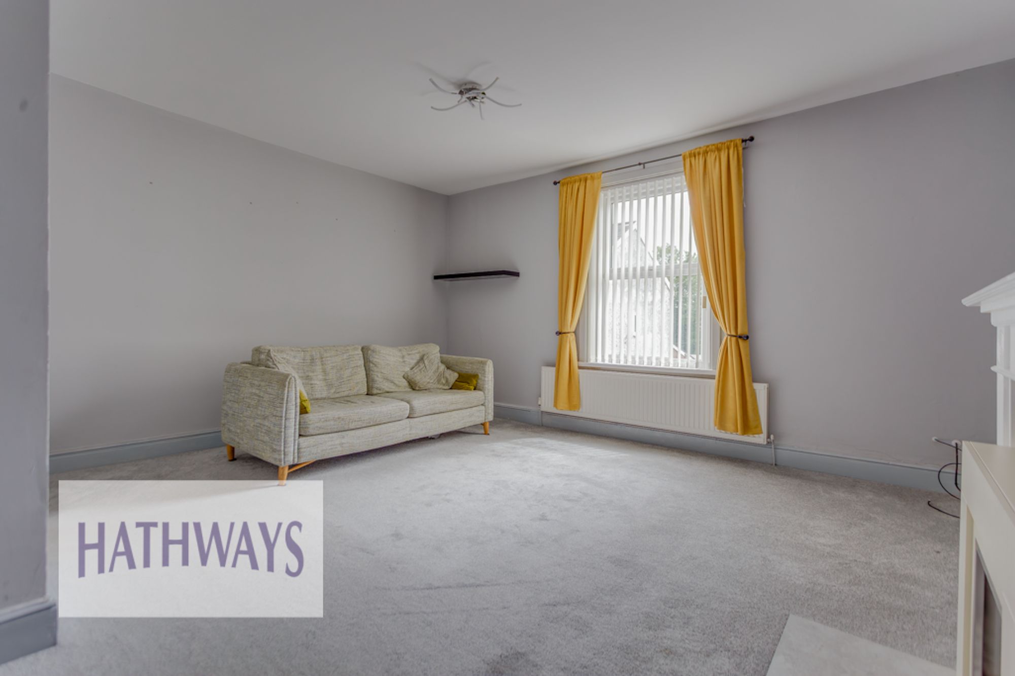 2 bed flat to rent in New Street, Cwmbran  - Property Image 5