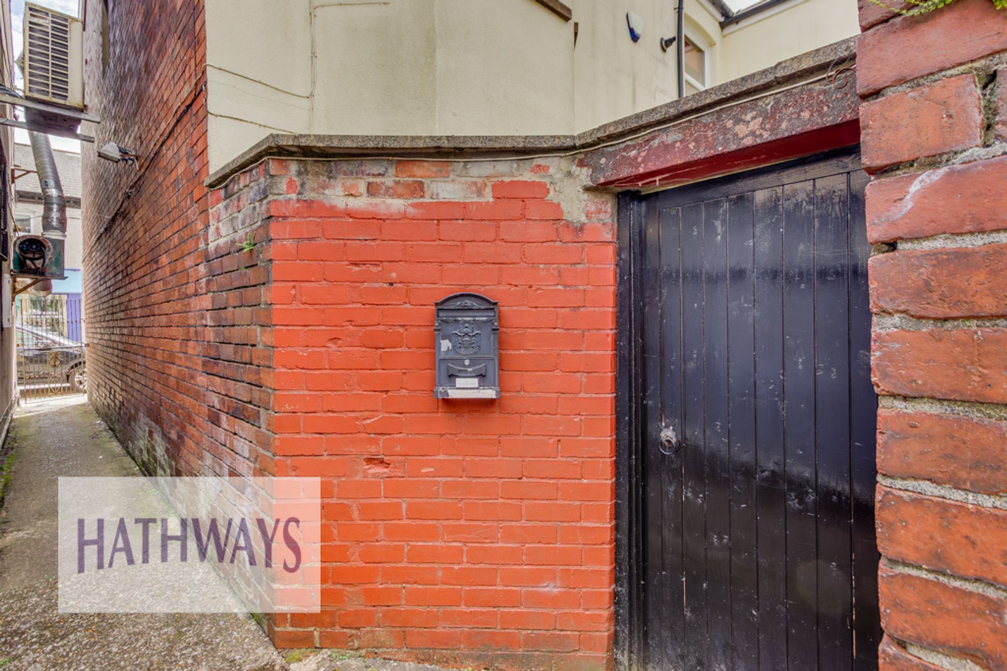 2 bed flat to rent in New Street, Cwmbran 24