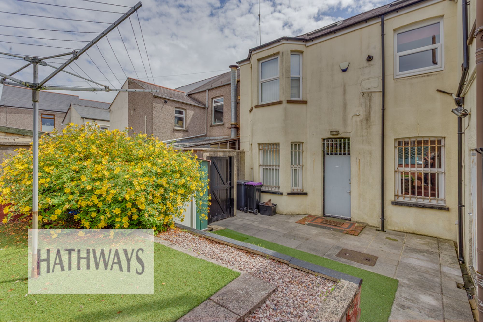 2 bed flat to rent in New Street, Cwmbran 23
