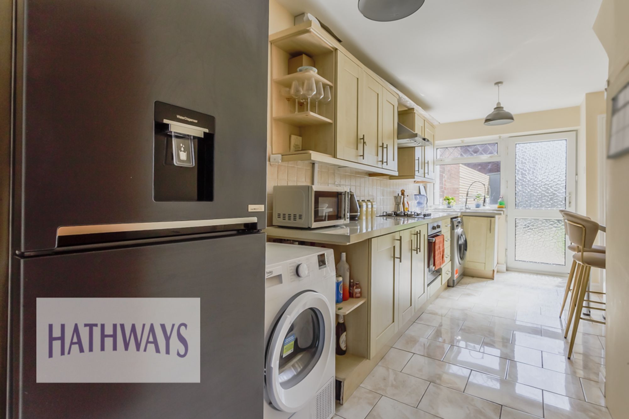 3 bed mid-terraced house for sale in Cwrt Glas, Croesyceiliog, NP44  - Property Image 6