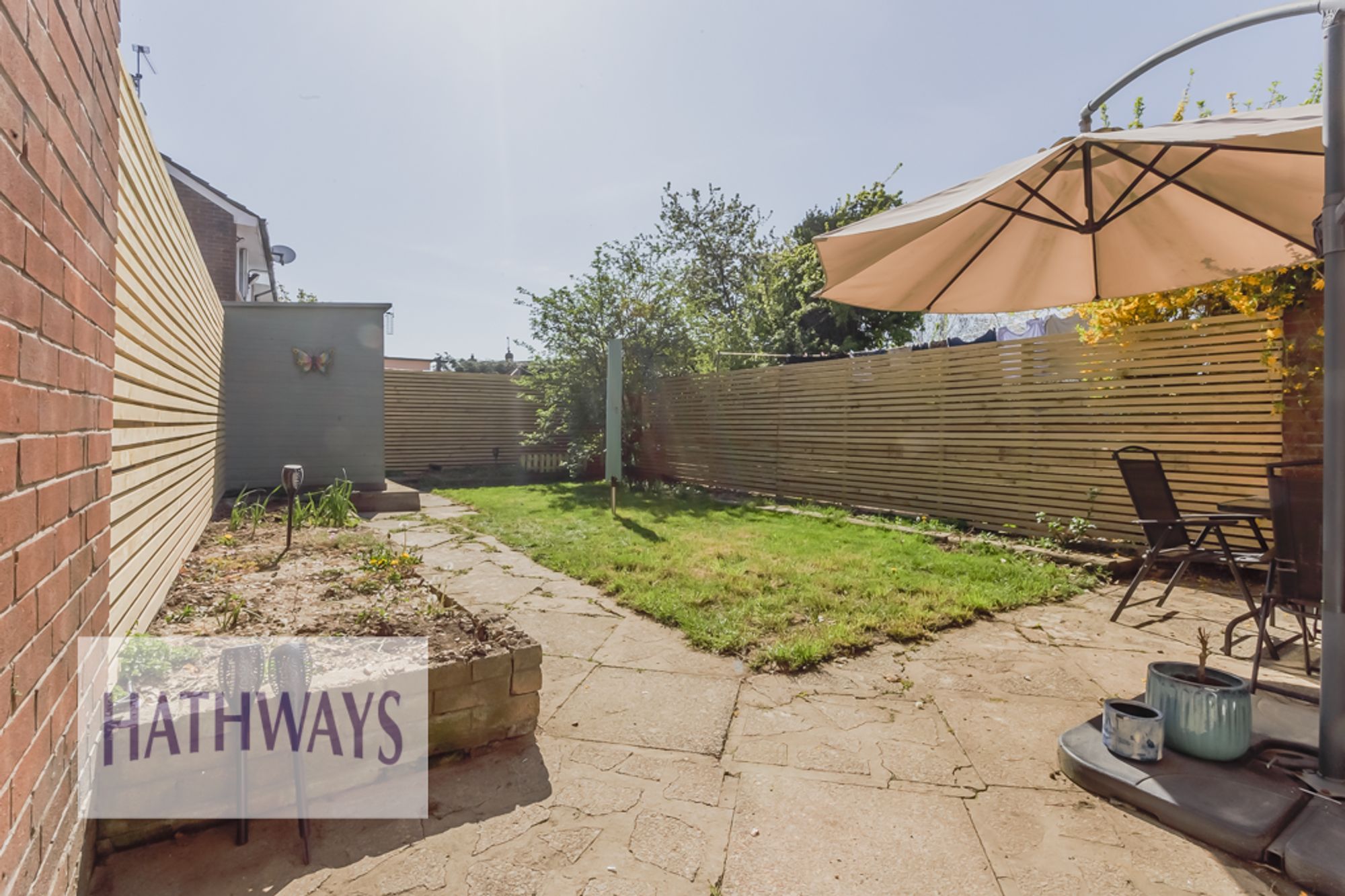 3 bed mid-terraced house for sale in Cwrt Glas, Croesyceiliog, NP44 27