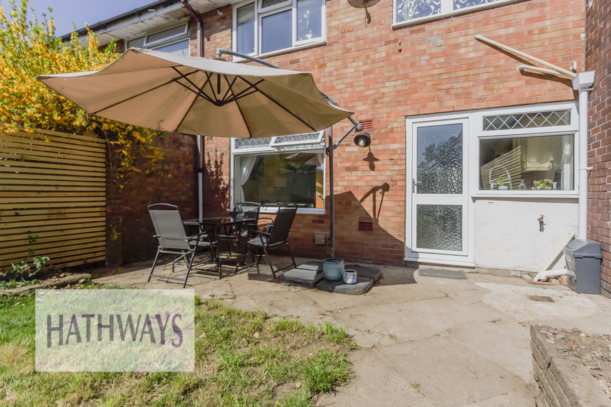 3 bed mid-terraced house for sale in Cwrt Glas, Croesyceiliog, NP44 29
