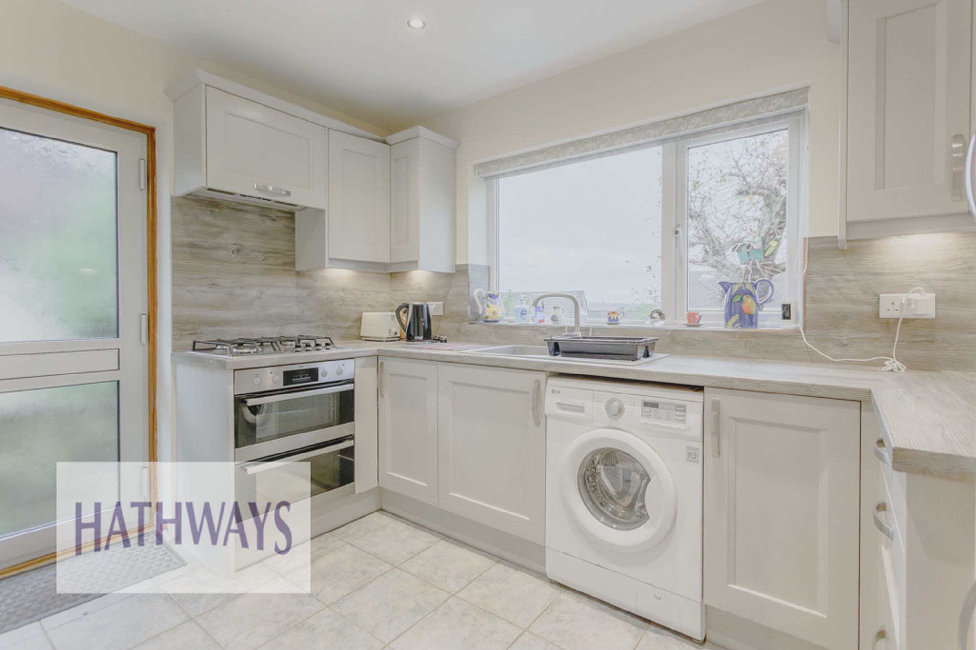 4 bed detached house for sale in Anthony Drive, Newport 8