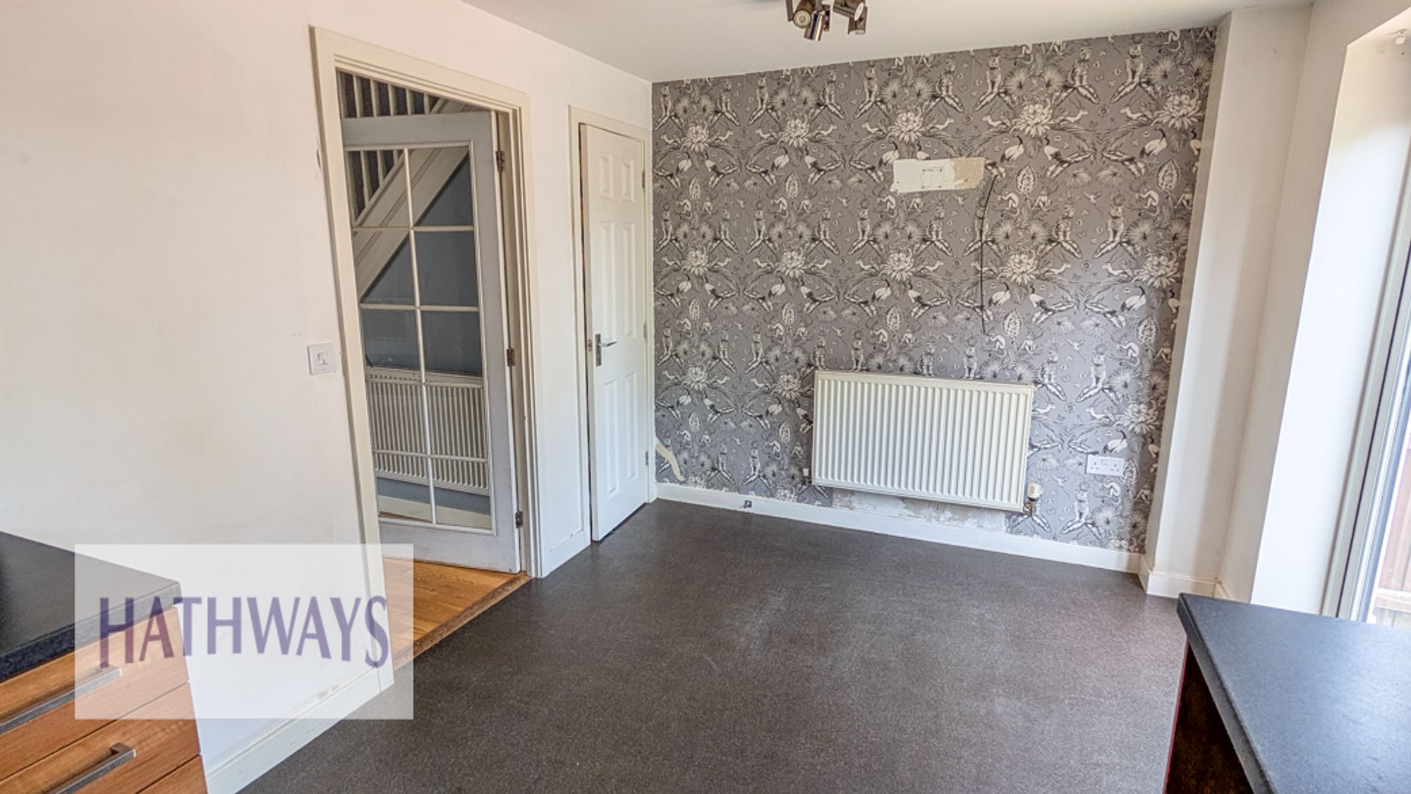 3 bed end of terrace house for sale in Grayson Way, Llantarnam, NP44 7