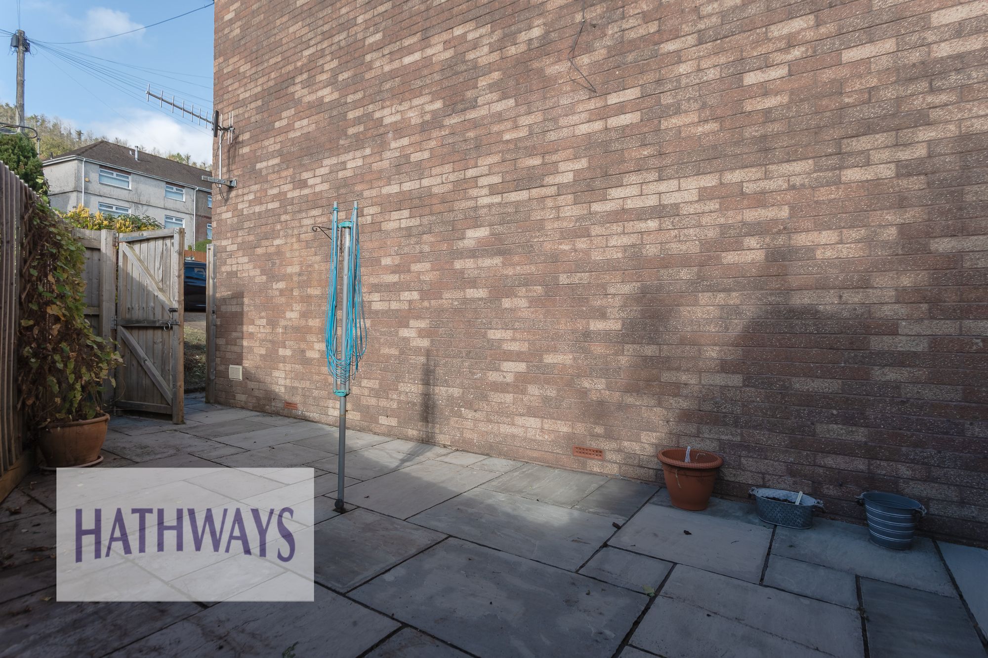 1 bed flat for sale in Llanerch Close, Wainfelin, NP4 18