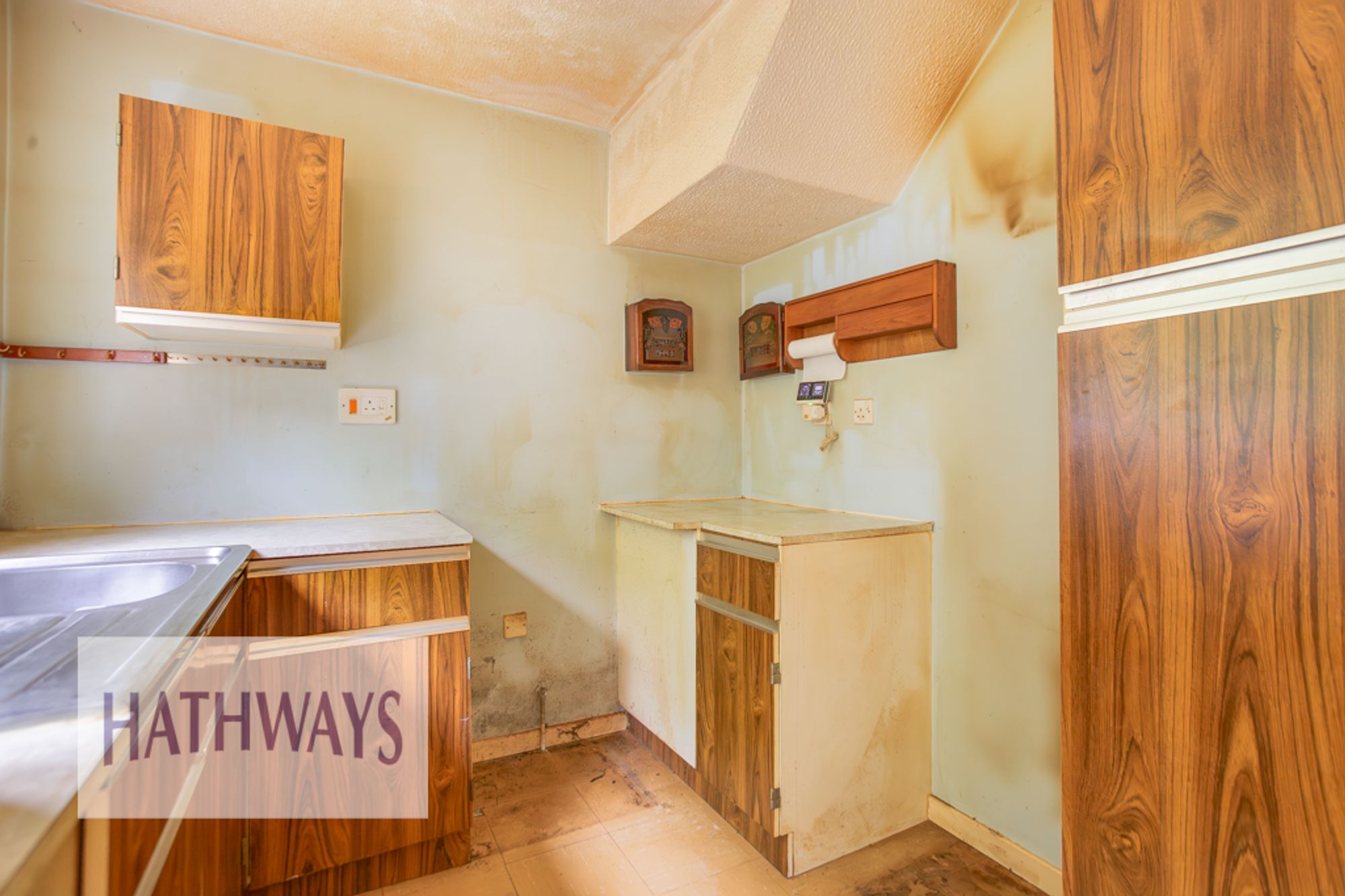 2 bed detached house for sale in Daffodil Court, Cwmbran 6