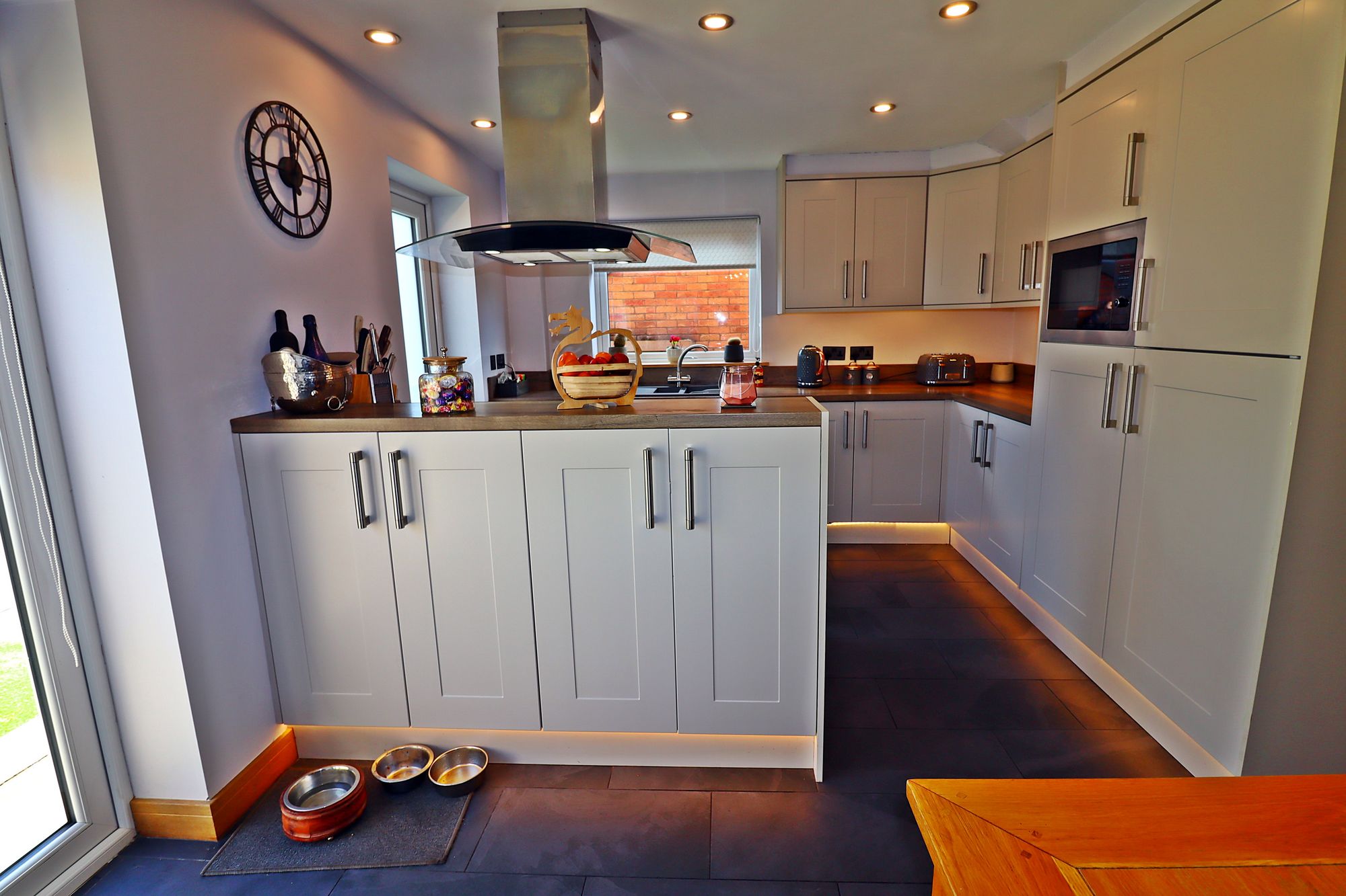 3 bed semi-detached house for sale in Cargill Close, Pontypridd 9