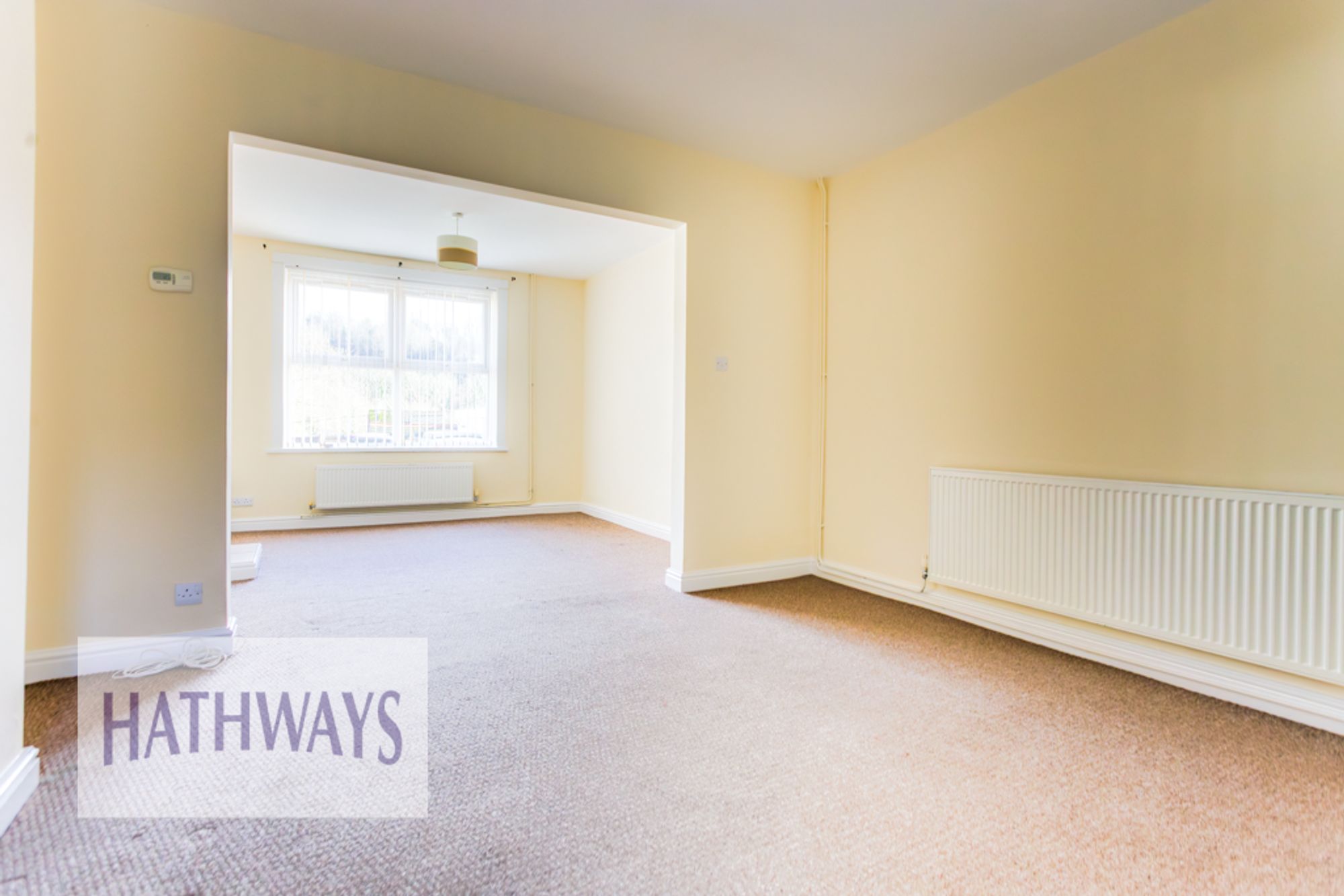 2 bed mid-terraced house to rent in Owendale Terrace, Pontypool 3