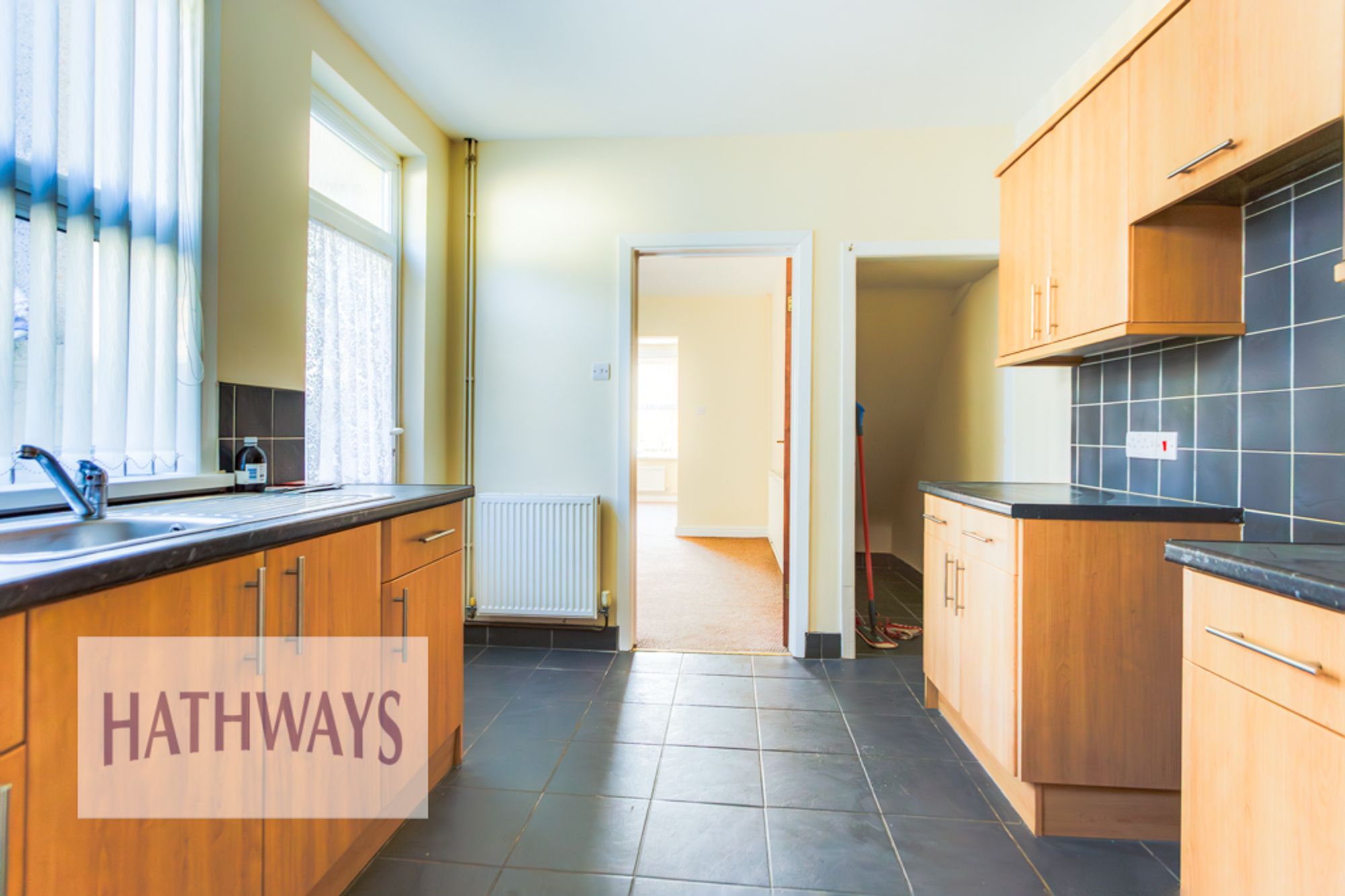 2 bed mid-terraced house to rent in Owendale Terrace, Pontypool  - Property Image 11