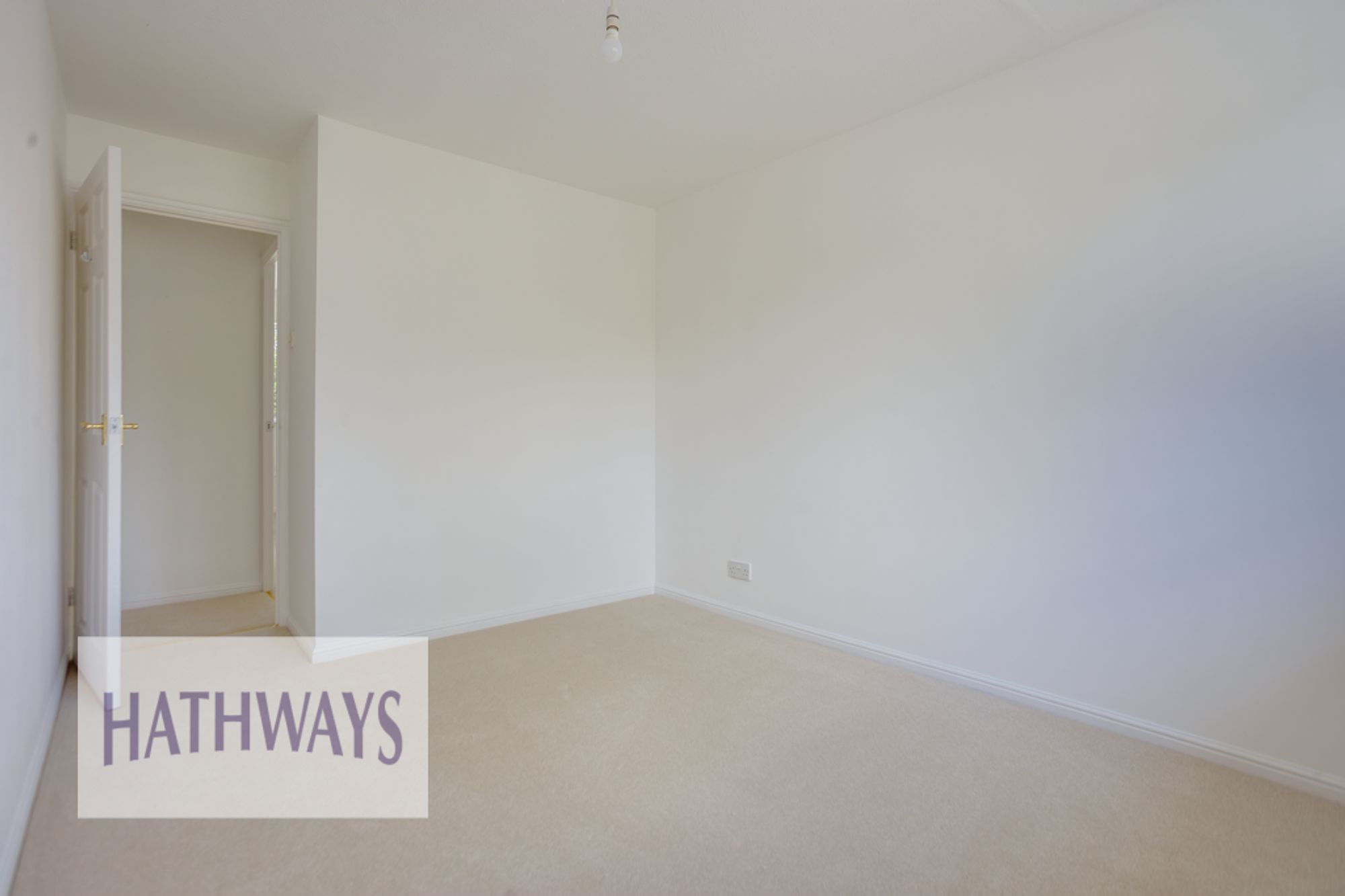 2 bed end of terrace house for sale in Dean Court, Cwmbran  - Property Image 14