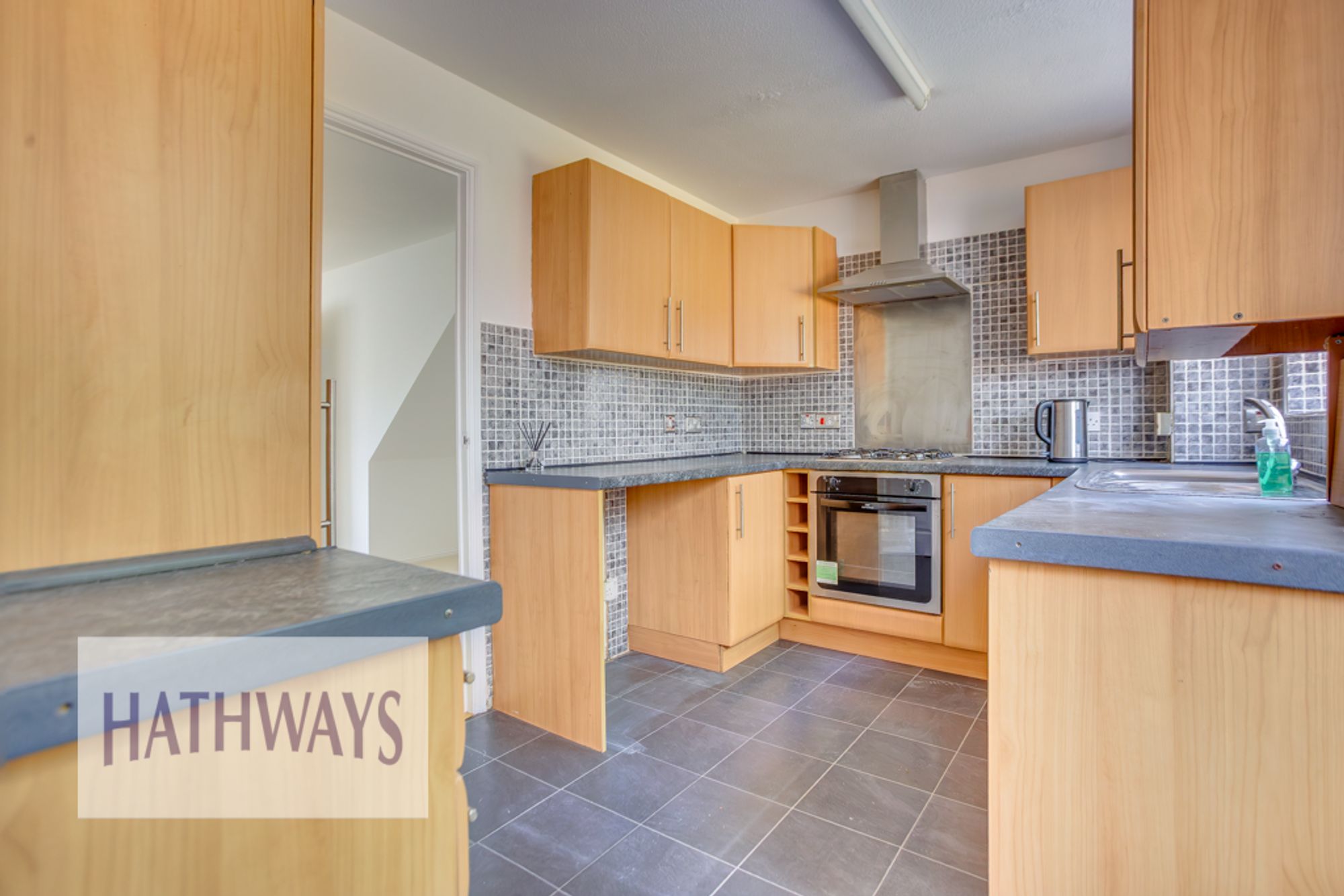 2 bed end of terrace house for sale in Dean Court, Cwmbran  - Property Image 10