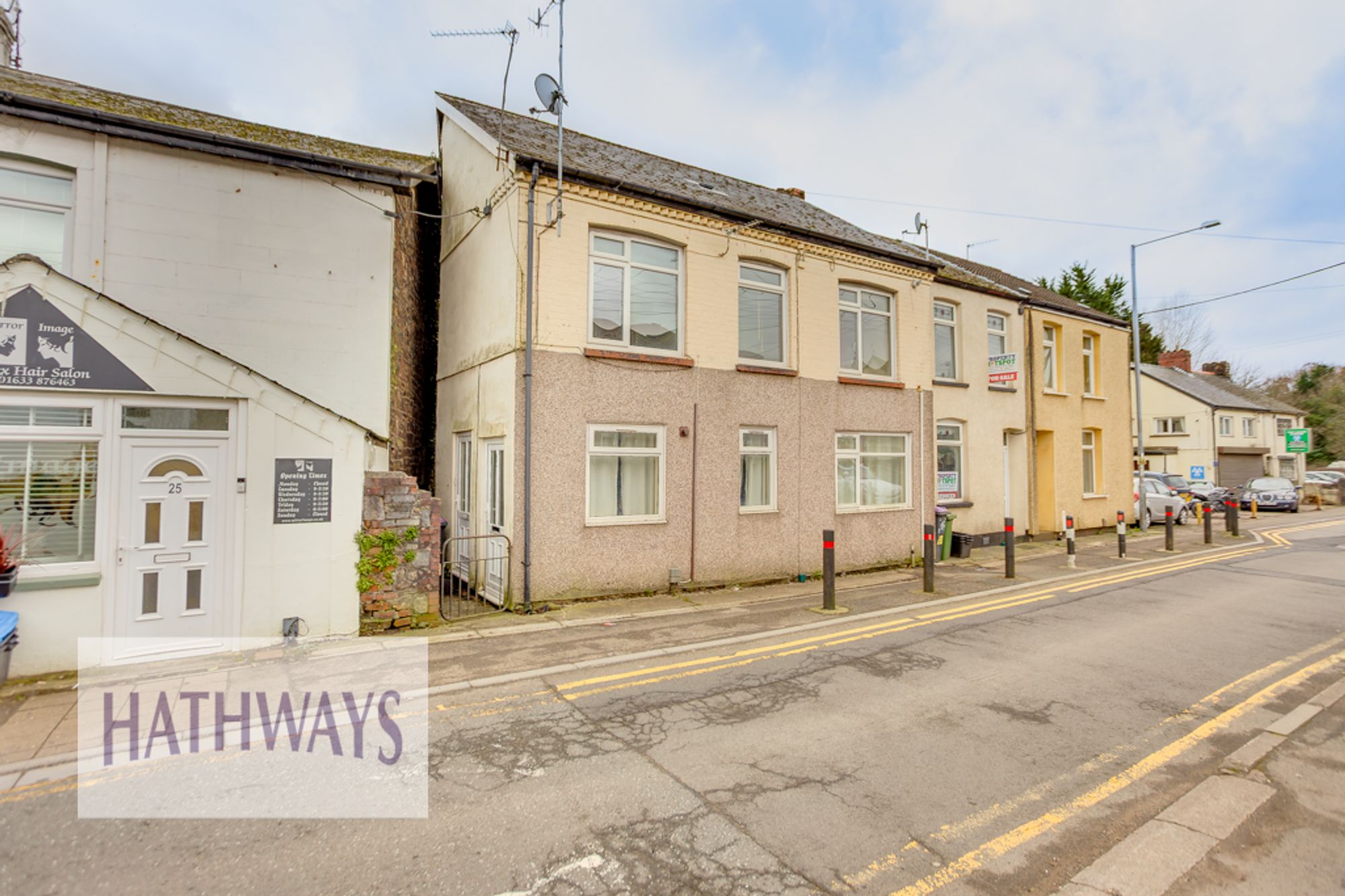 1 bed flat to rent in Two Locks Road, Cwmbran, NP44