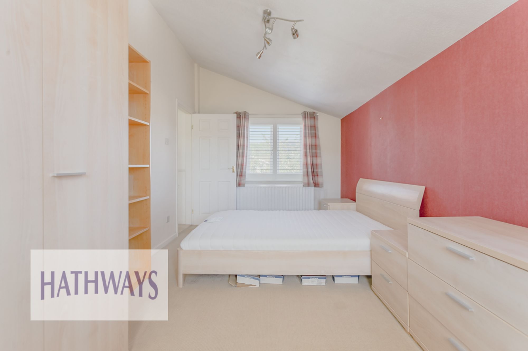 4 bed detached house for sale in Arundel Close, Cwmbran  - Property Image 16