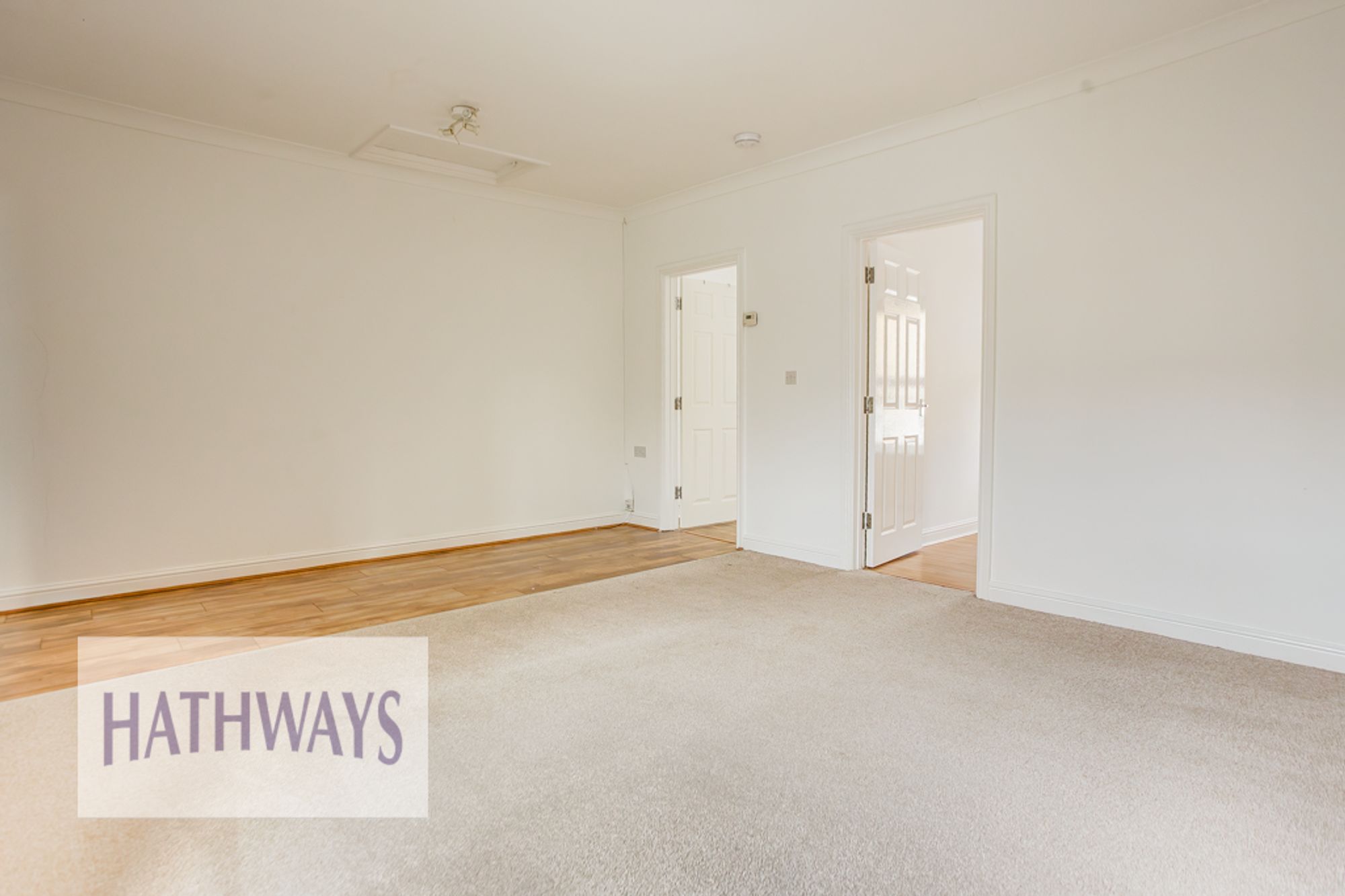 2 bed flat to rent in Windsor Road, Pontypool - Property Image 3