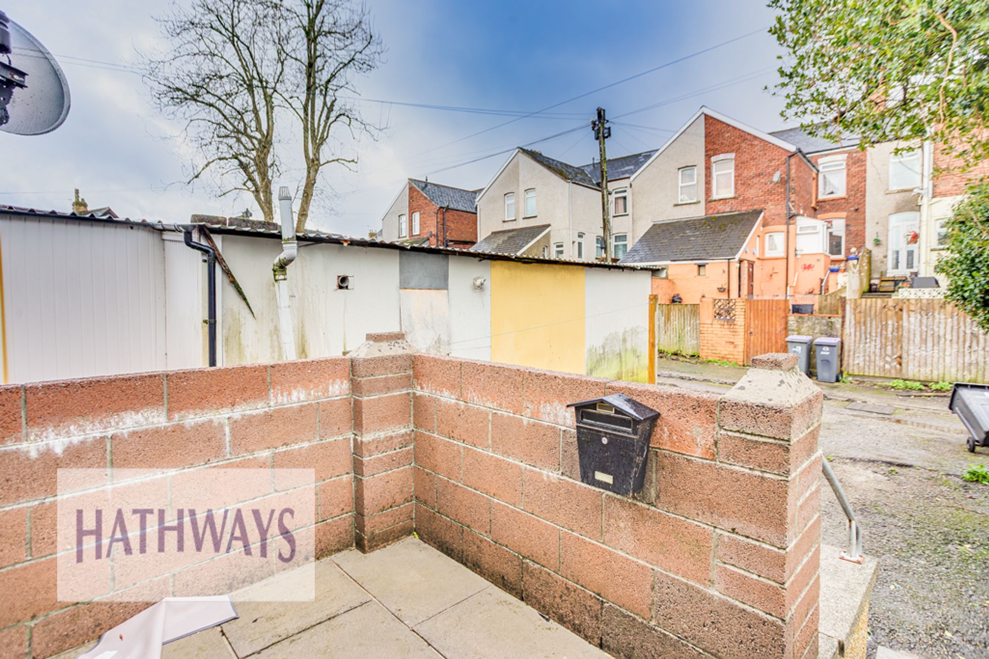2 bed flat to rent in Windsor Road, Pontypool - Property Image 16