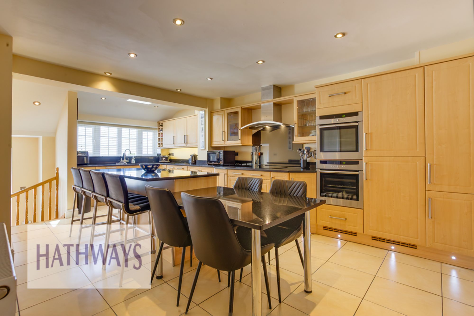 4 bed mid-terraced house for sale in Marlborough Road, Cwmbran 10
