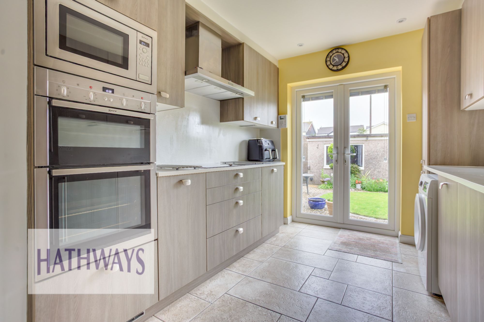 3 bed semi-detached house for sale in Clairwain, Pontypool  - Property Image 5