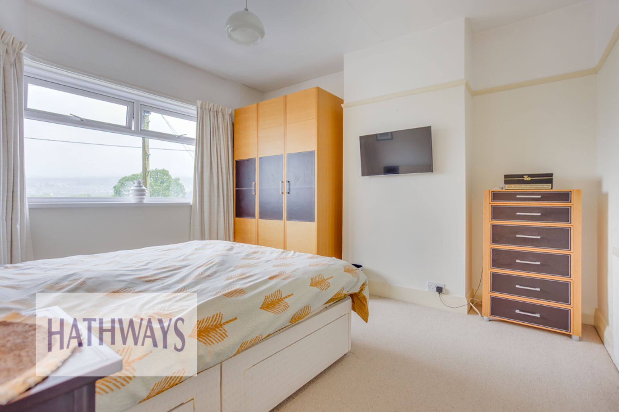3 bed semi-detached house for sale in Clairwain, Pontypool 31