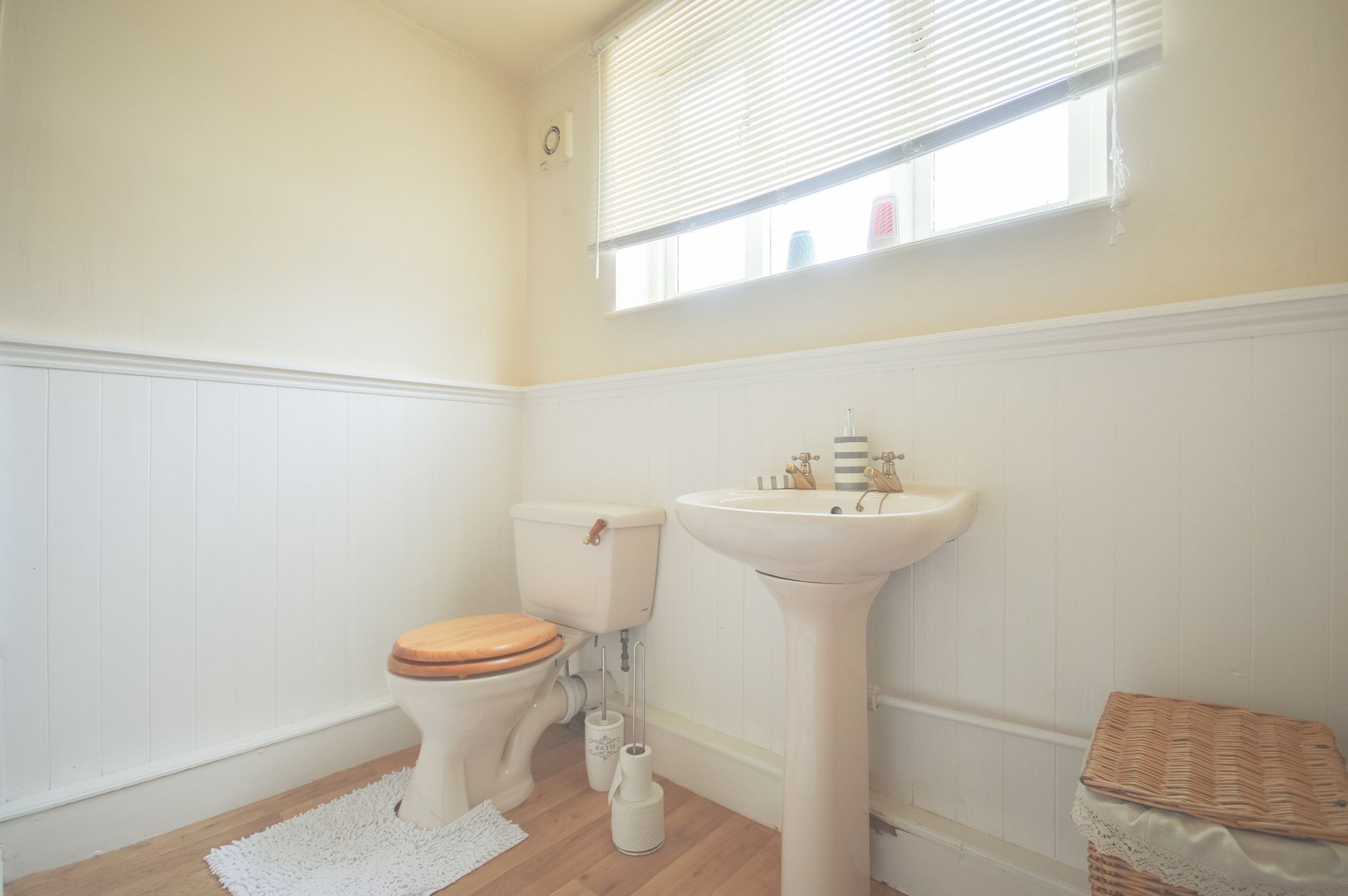 2 bed terraced house to rent in Albion Road, Pontypool 10