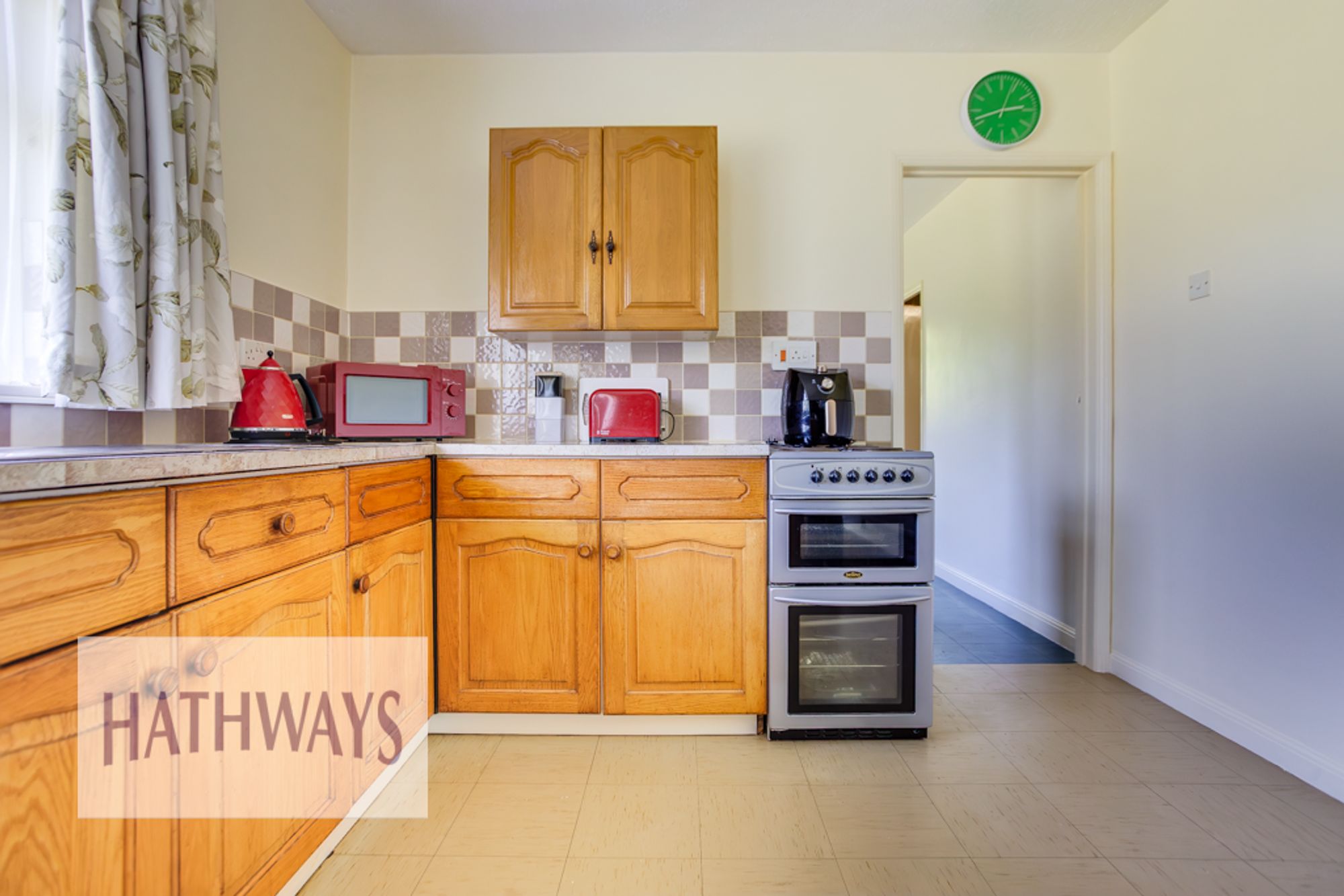 5 bed detached bungalow for sale in Cae Capel, Usk 15