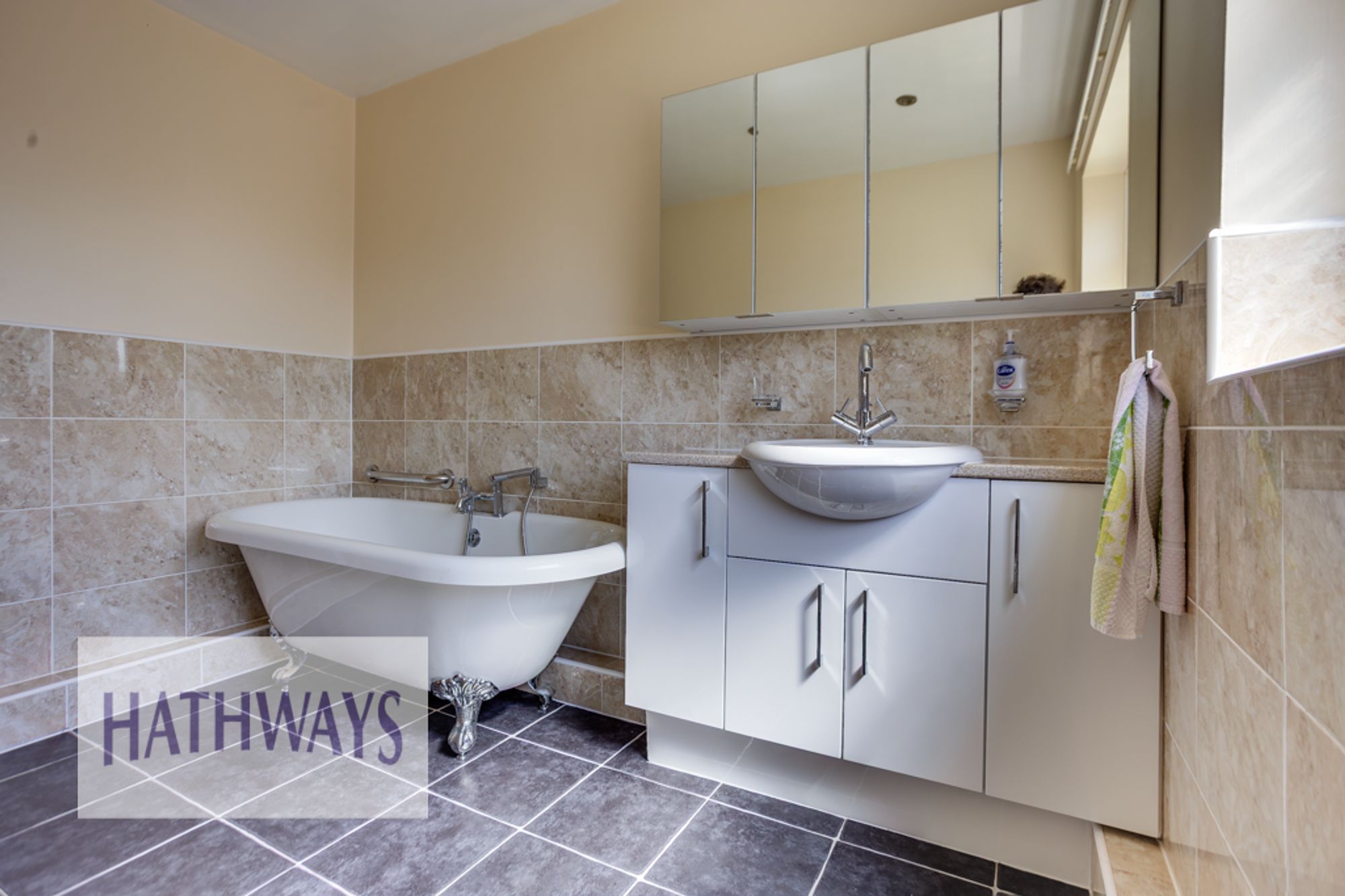 5 bed detached bungalow for sale in Cae Capel, Usk 36
