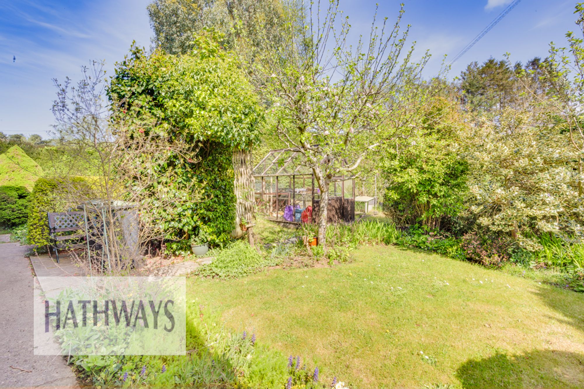 5 bed detached bungalow for sale in Cae Capel, Usk 42