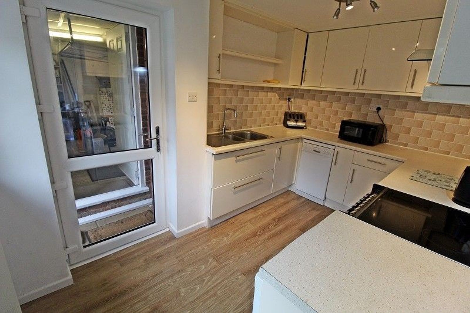 4 bed for sale in Mayfield Place, Pontyclun  - Property Image 10