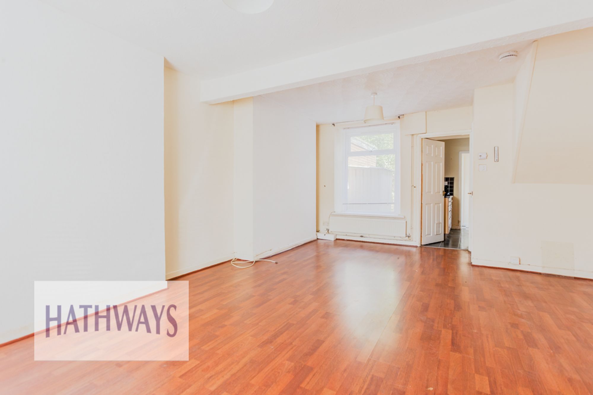 2 bed mid-terraced house for sale in Afon Llwyd Terrace, Pontypool  - Property Image 3