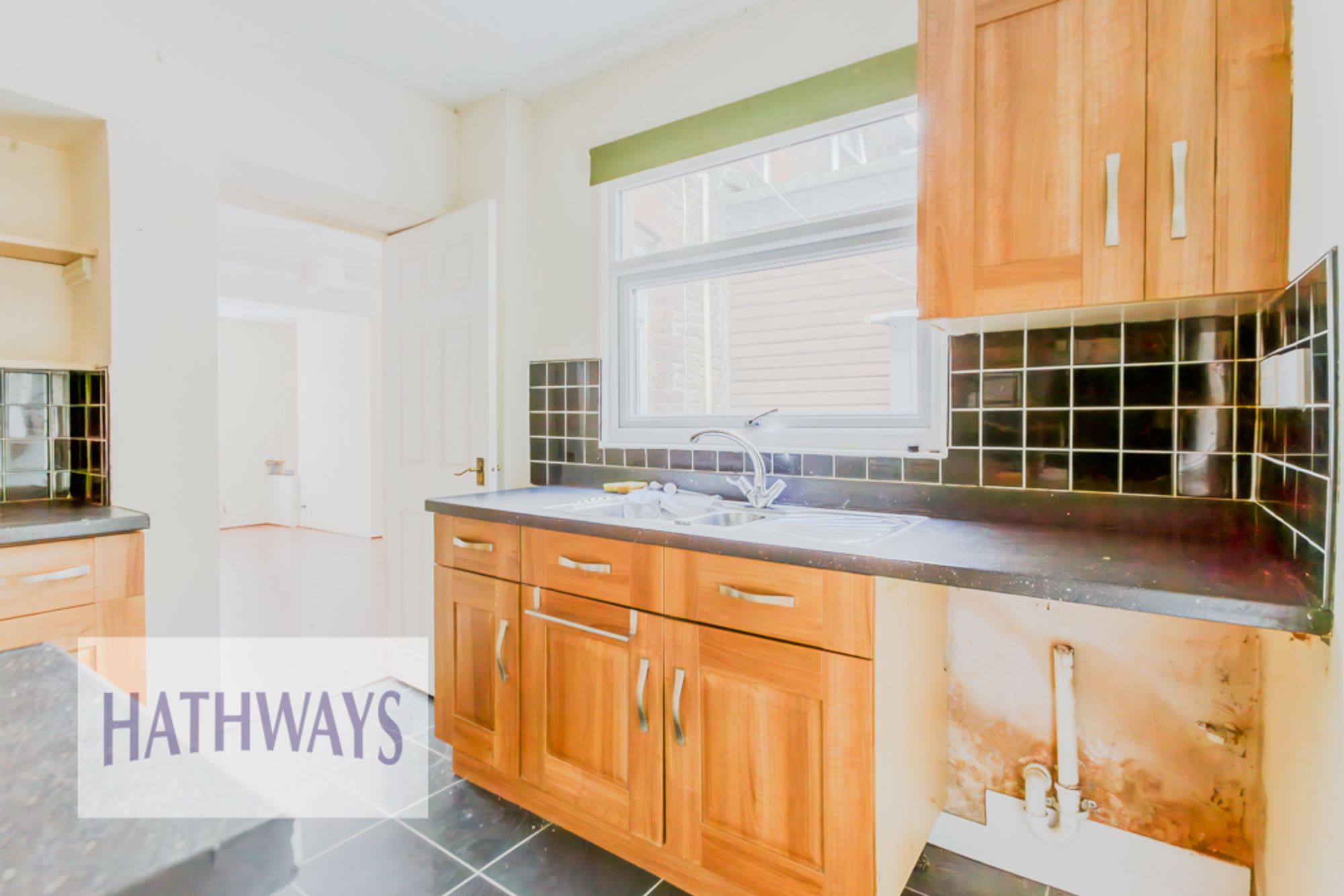 2 bed mid-terraced house for sale in Afon Llwyd Terrace, Pontypool  - Property Image 8