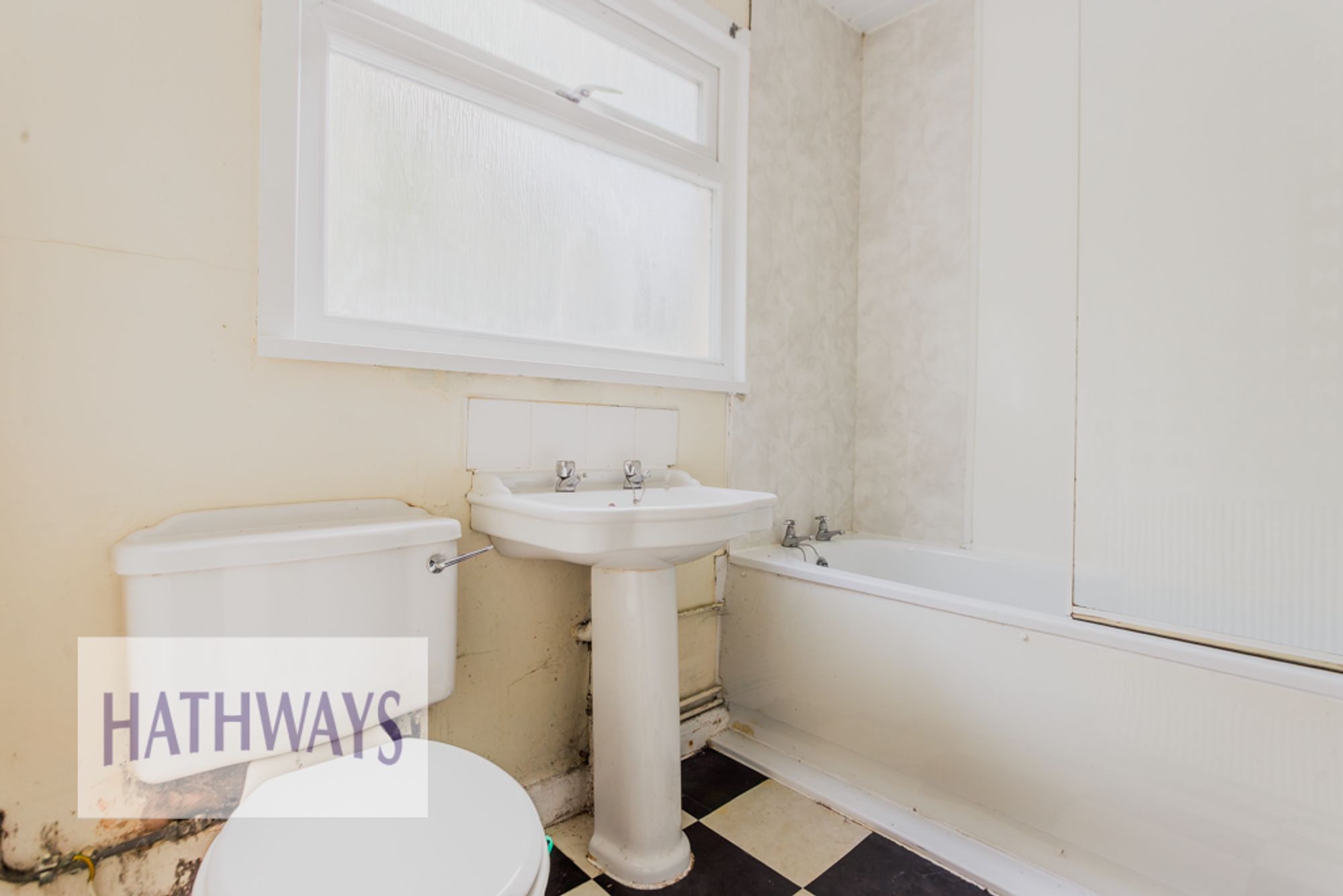 2 bed mid-terraced house for sale in Afon Llwyd Terrace, Pontypool  - Property Image 10