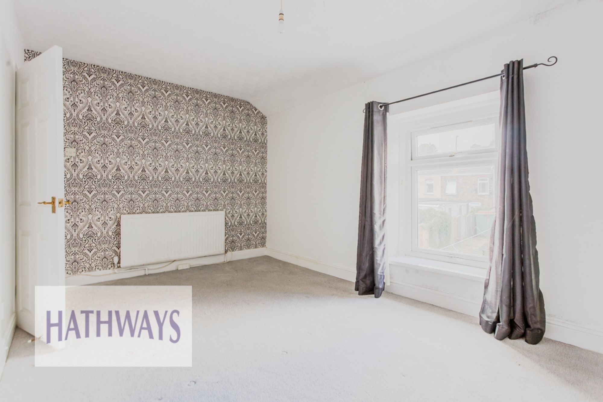 2 bed mid-terraced house for sale in Afon Llwyd Terrace, Pontypool 14