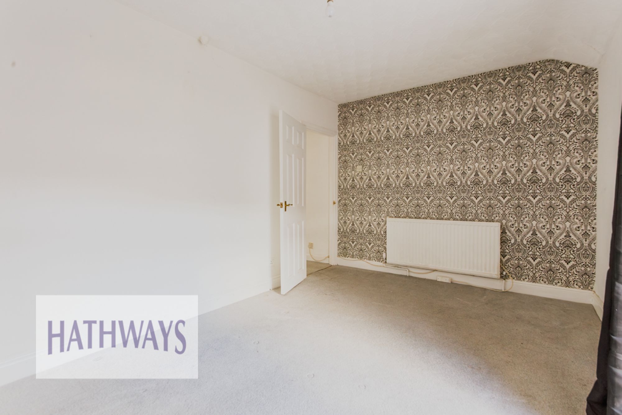 2 bed mid-terraced house for sale in Afon Llwyd Terrace, Pontypool  - Property Image 14