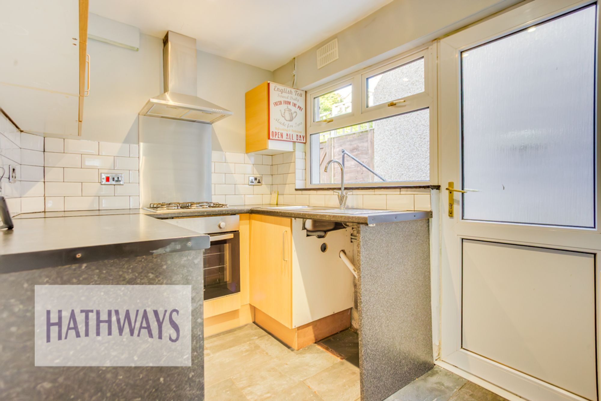 2 bed terraced house to rent in Capel Street, Pontypool 11