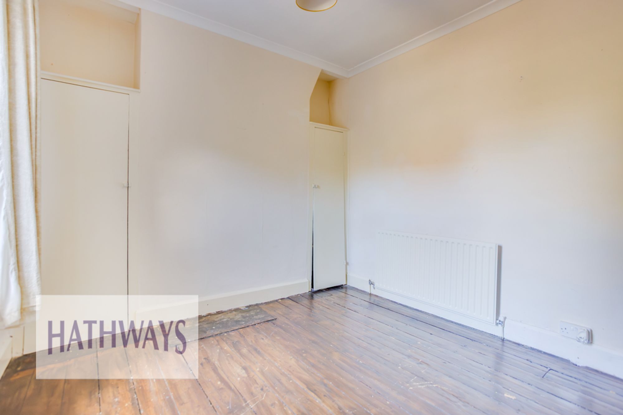 2 bed terraced house to rent in Capel Street, Pontypool 12