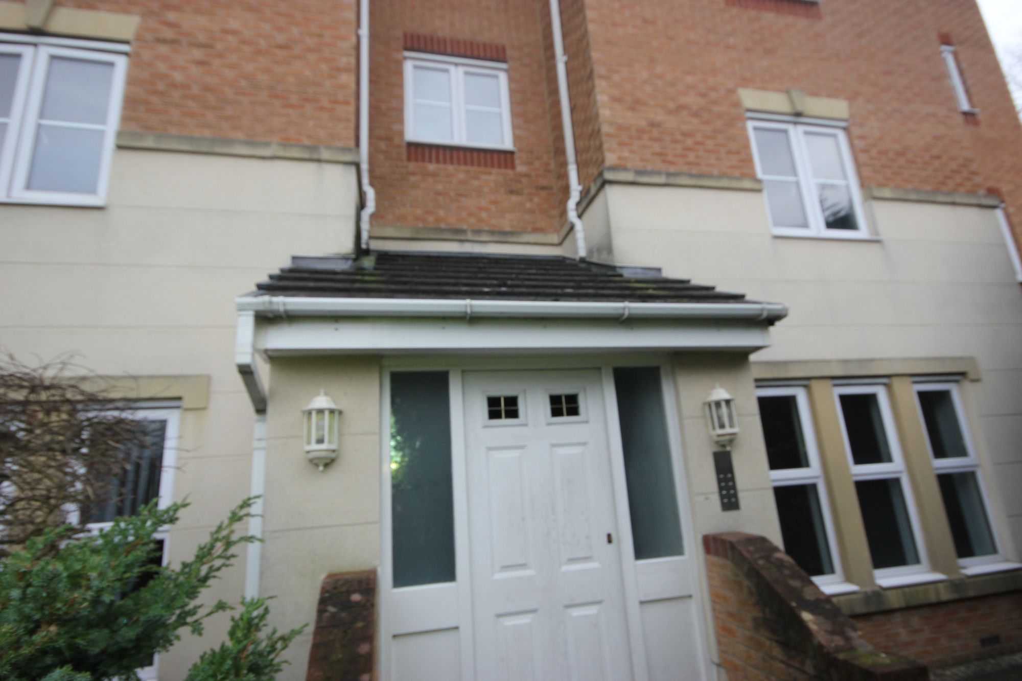 1 Bed Apartment For Sale In Firbank Close, Ashton-Under-Lyne, (Ref: 702054), OL7