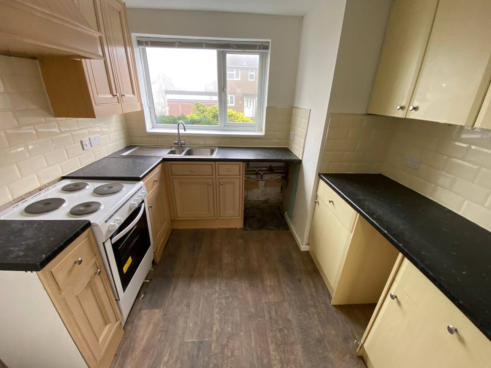 3 bed terraced house to rent in Broomfield Avenue, Wallsend 3