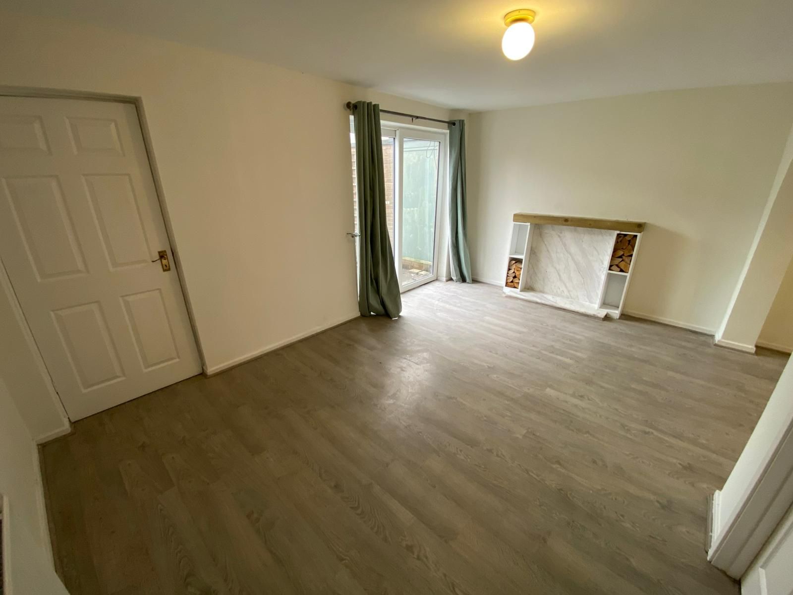 3 bed terraced house to rent in Broomfield Avenue, Wallsend 2